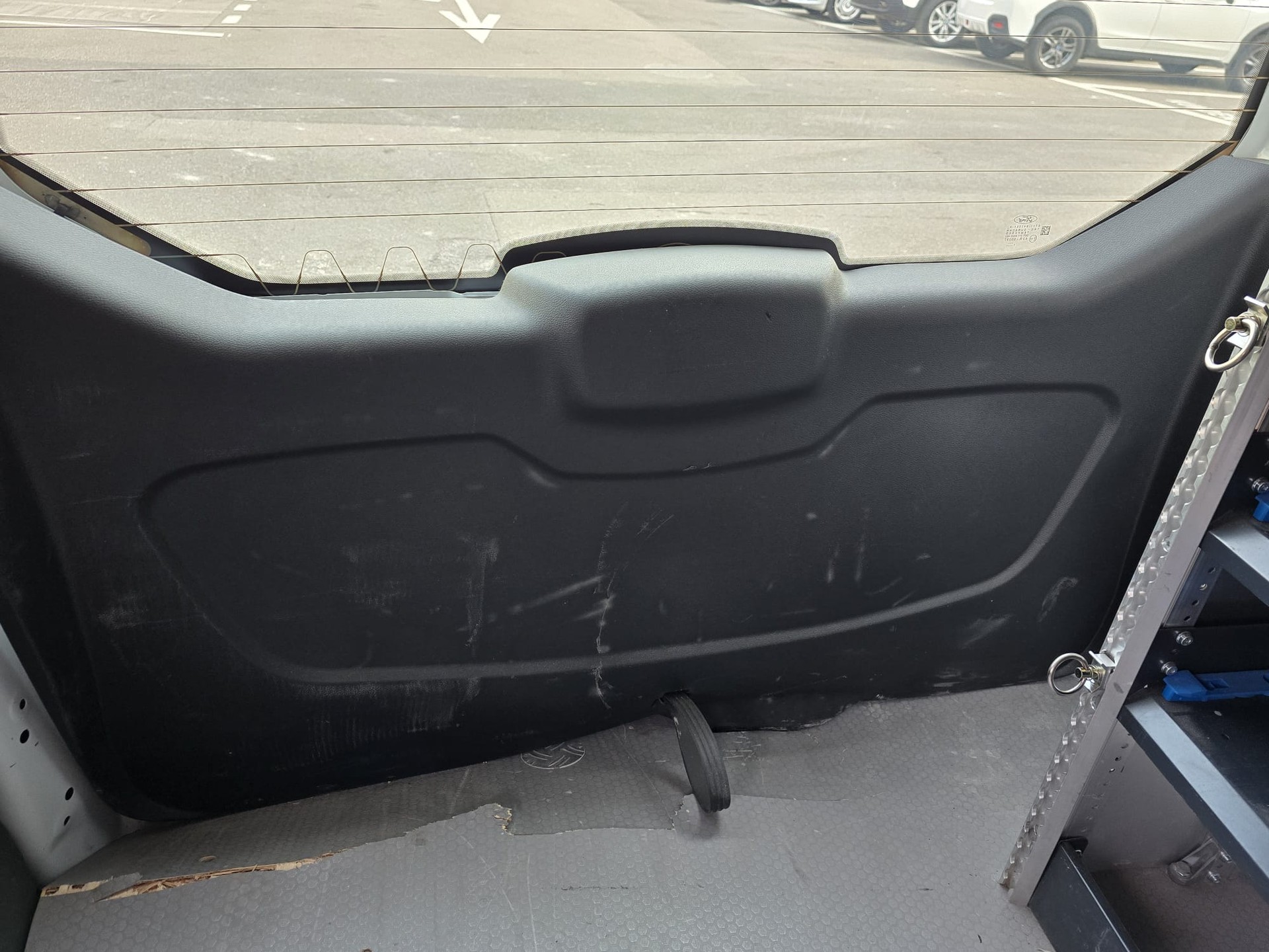 FORD Transit Connect Van T230 1.0 EcoBoost Active-image-14