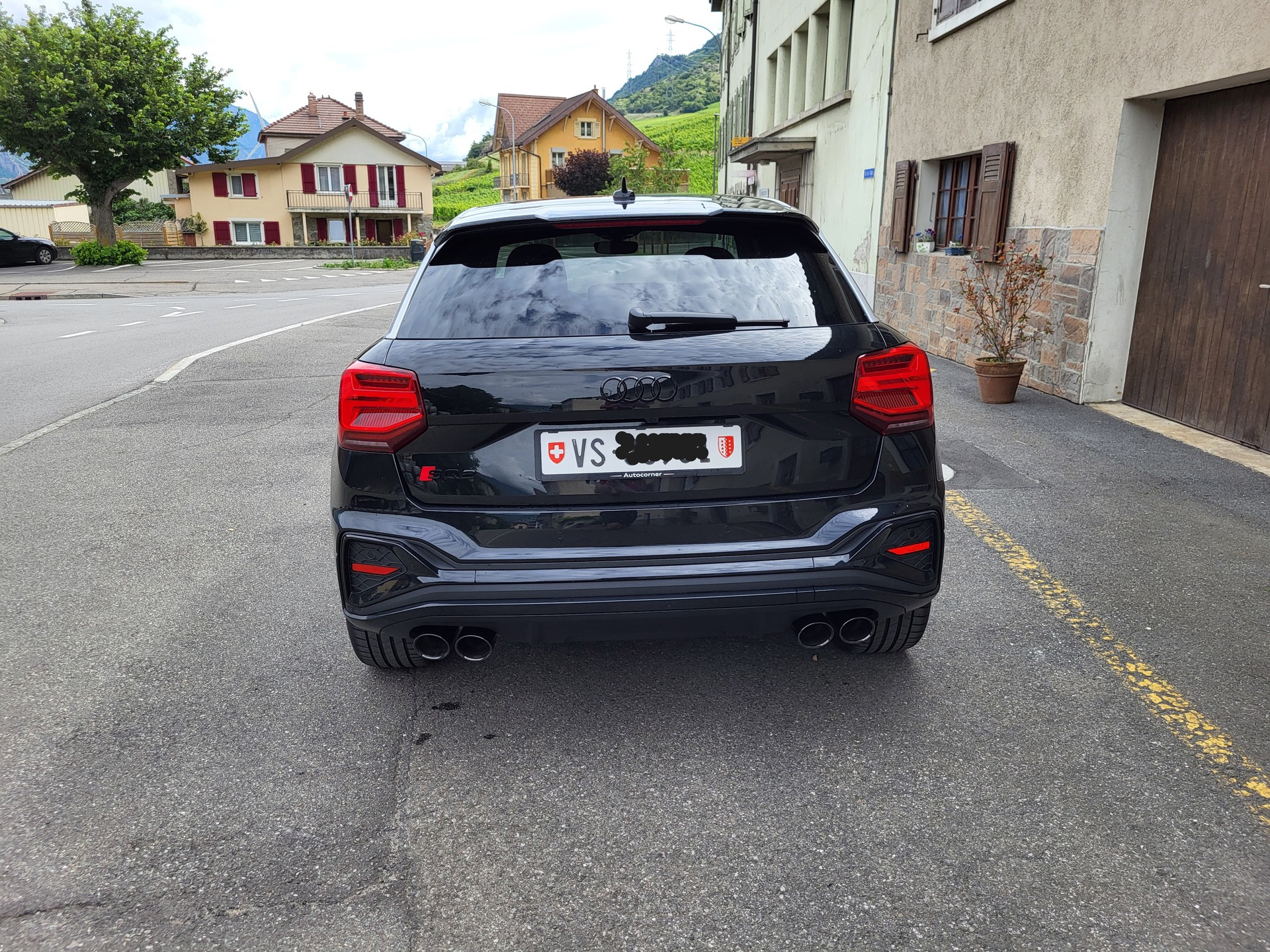 AUDI SQ2 TFSI quattro S-tronic-image-10