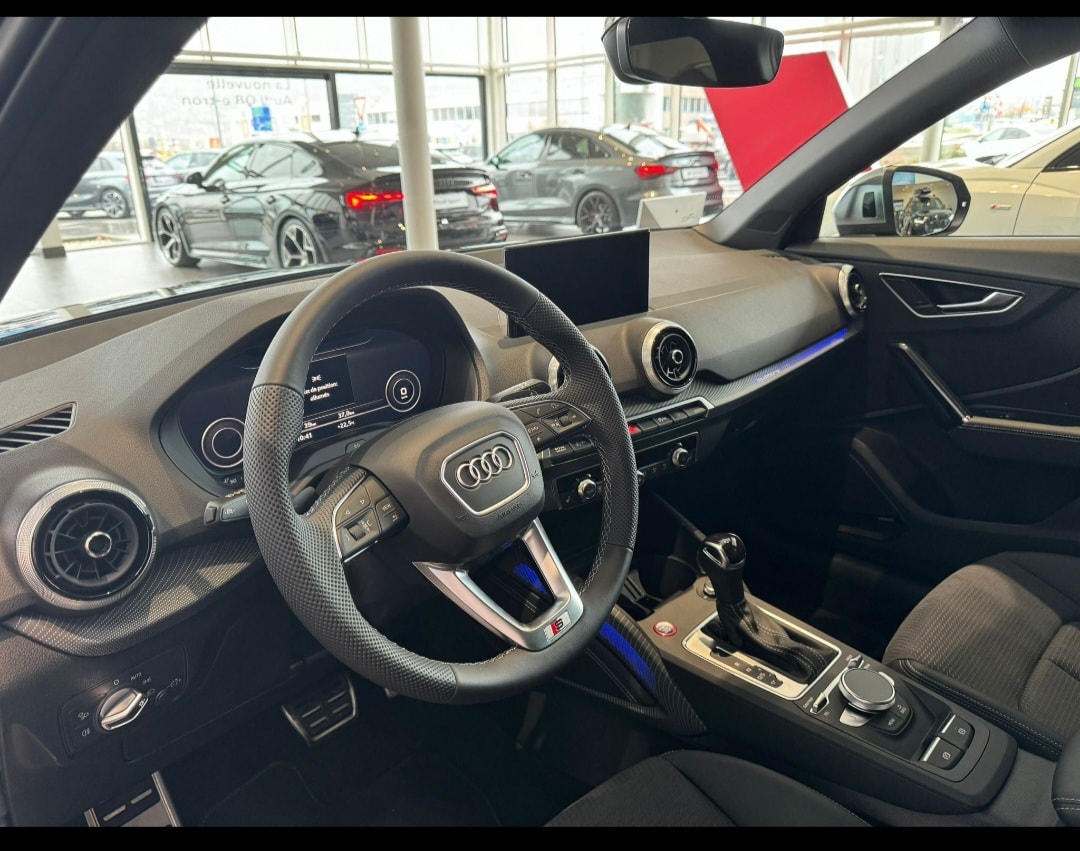 AUDI SQ2 TFSI quattro S-tronic-image-6