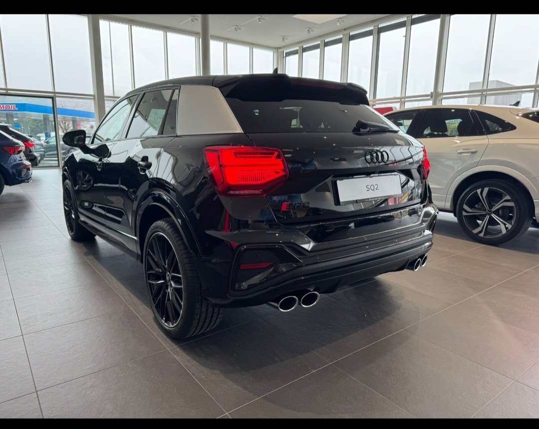 AUDI SQ2 TFSI quattro S-tronic-image-4