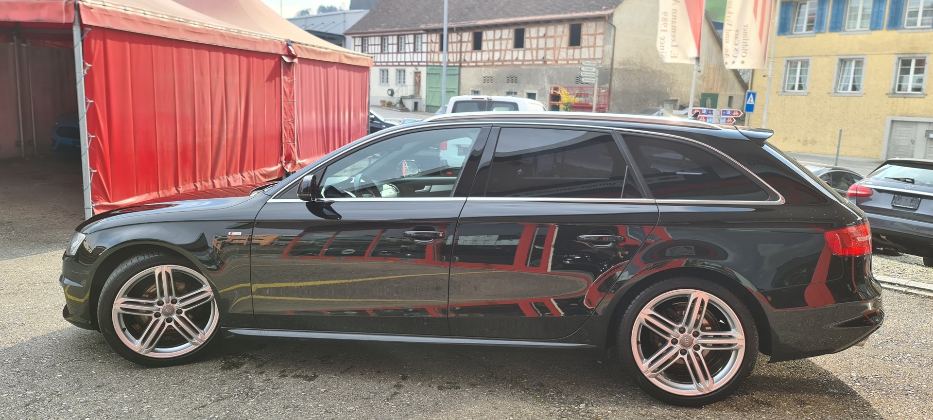 AUDI A4 Avant 2.0 TDI quattro S-tronic S-Line-image-5