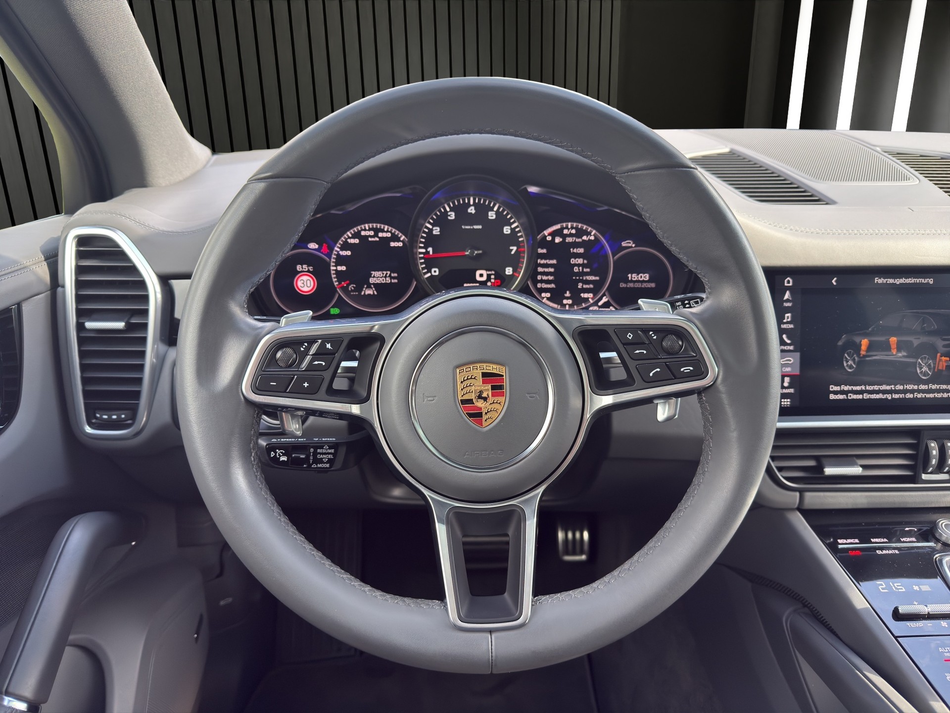 PORSCHE Cayenne S-image-9
