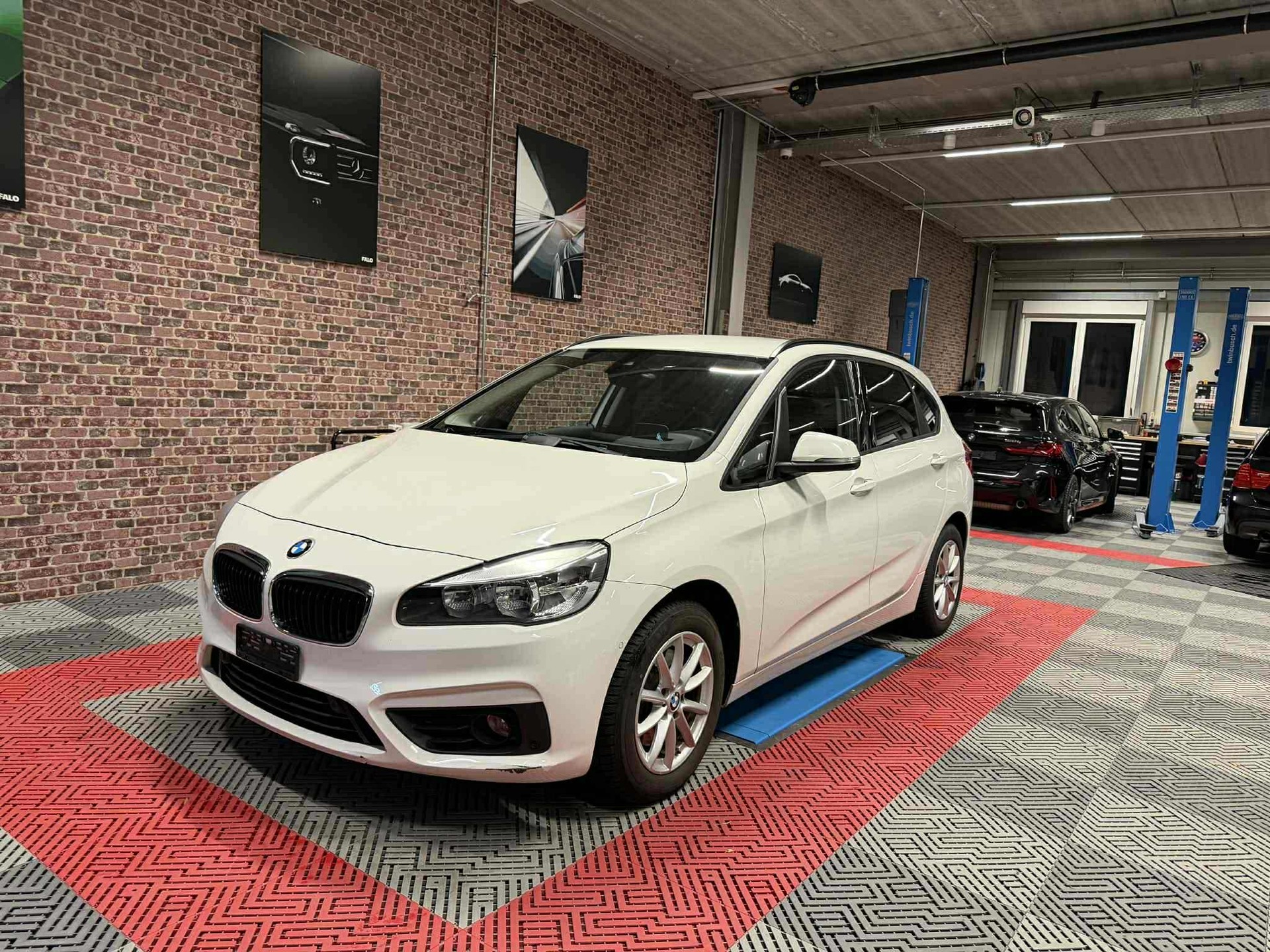 BMW 220d xDrive Active Tourer Luxury Line Steptronic