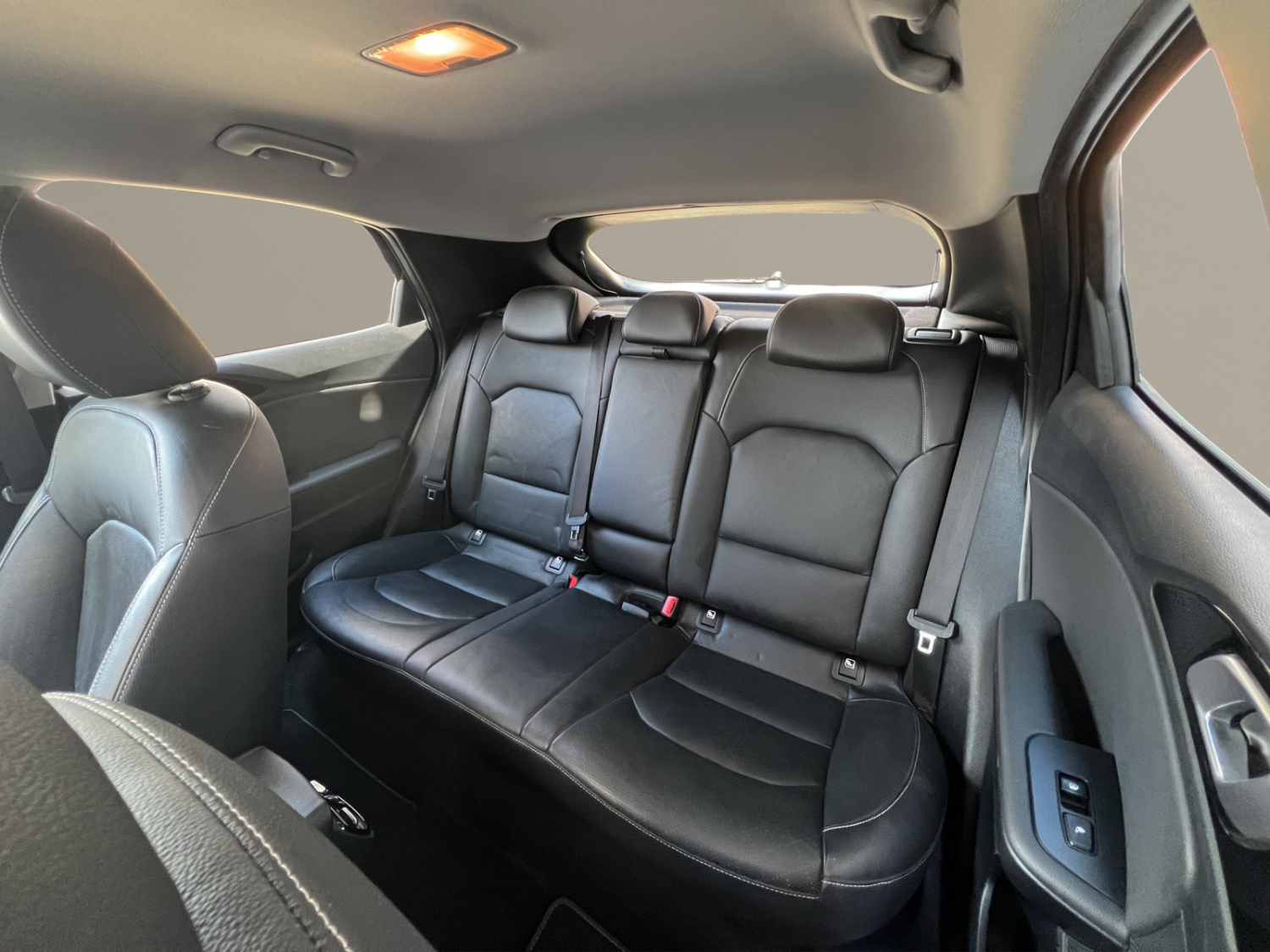 KIA XCeed 1.6 T-GDi Style-image-15