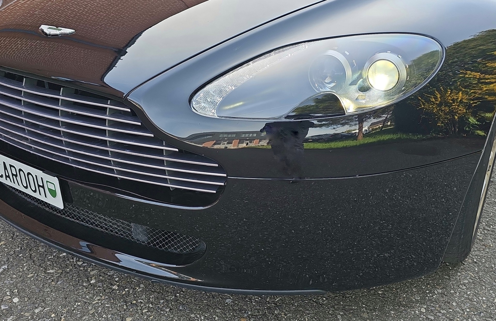 ASTON MARTIN V8 Vantage 4.3-image-26
