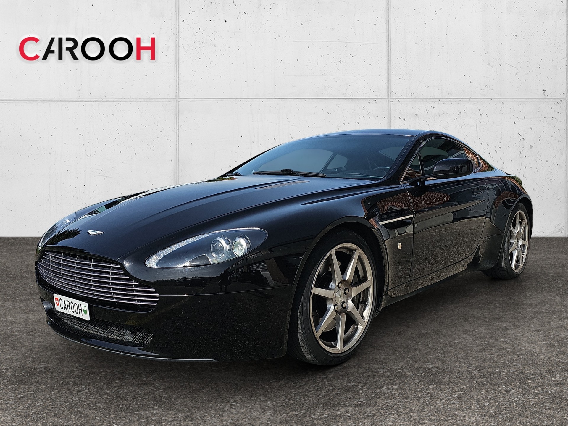 ASTON MARTIN V8 Vantage 4.3-showroom-element-2