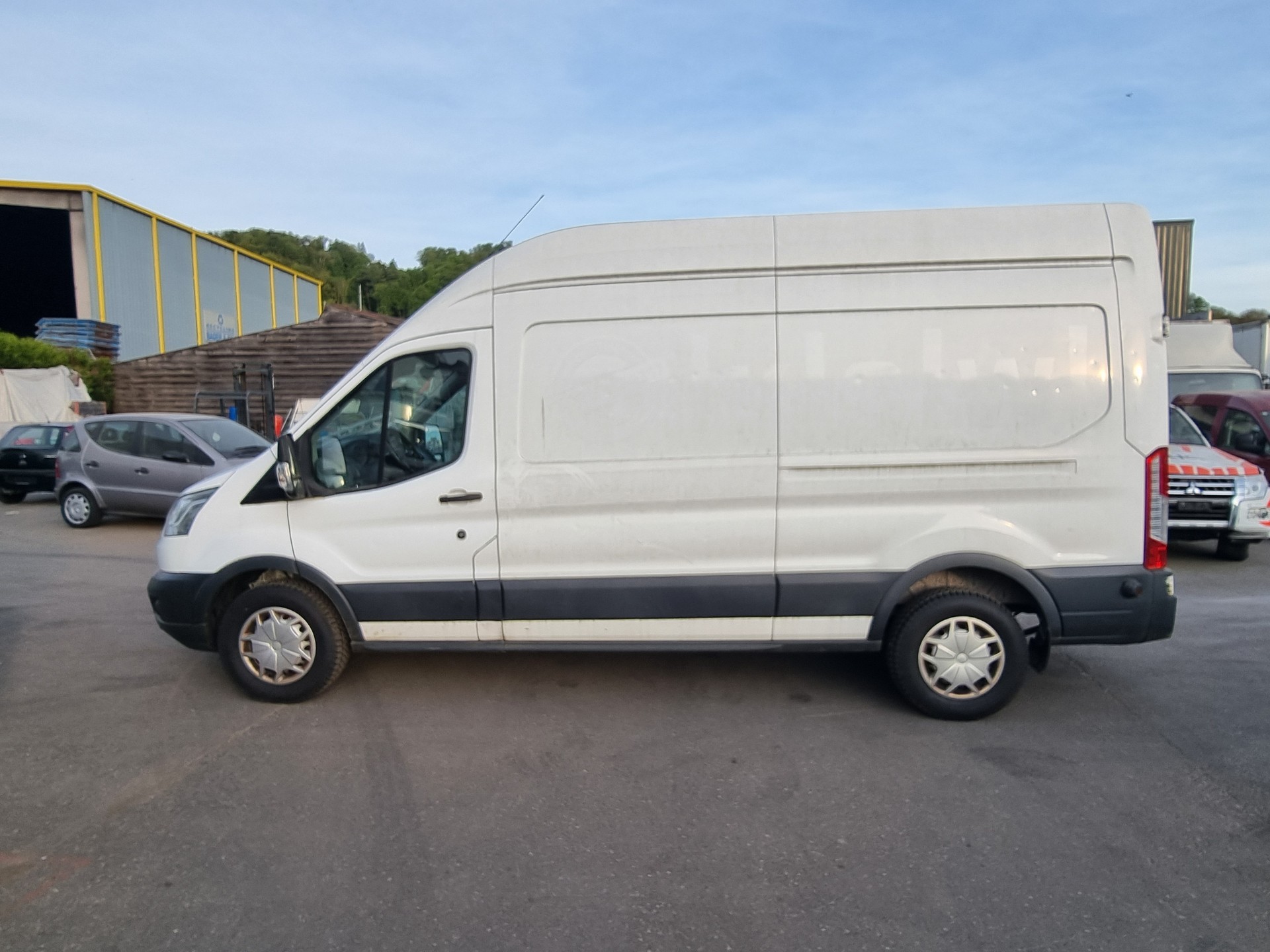 FORD Transit Van 350 L3 Ambiente 2.0 TDCi 130 FWD-image-5