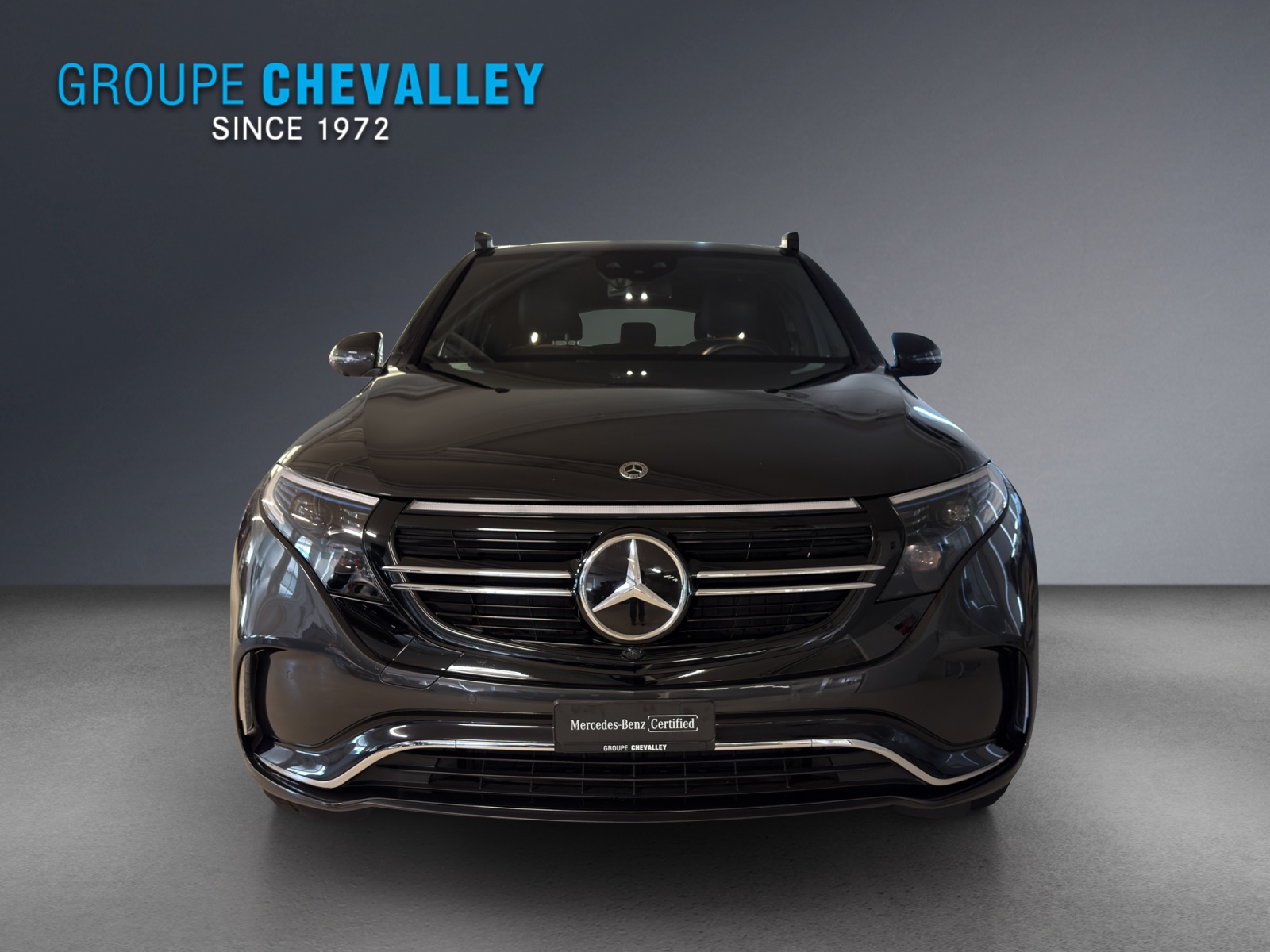 MERCEDES-BENZ EQC 400 4Matic EQ Star-showroom-element-1
