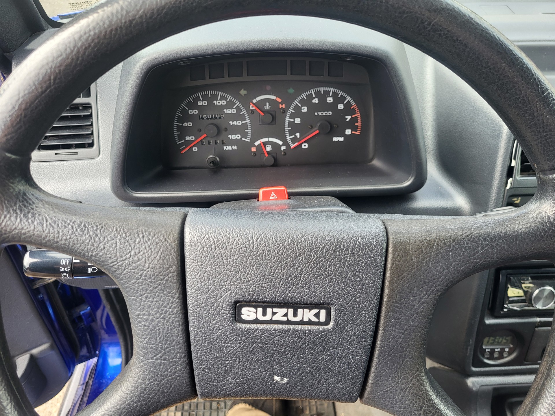 SUZUKI Vitara 1.6 Cabrio El Toro-image-13