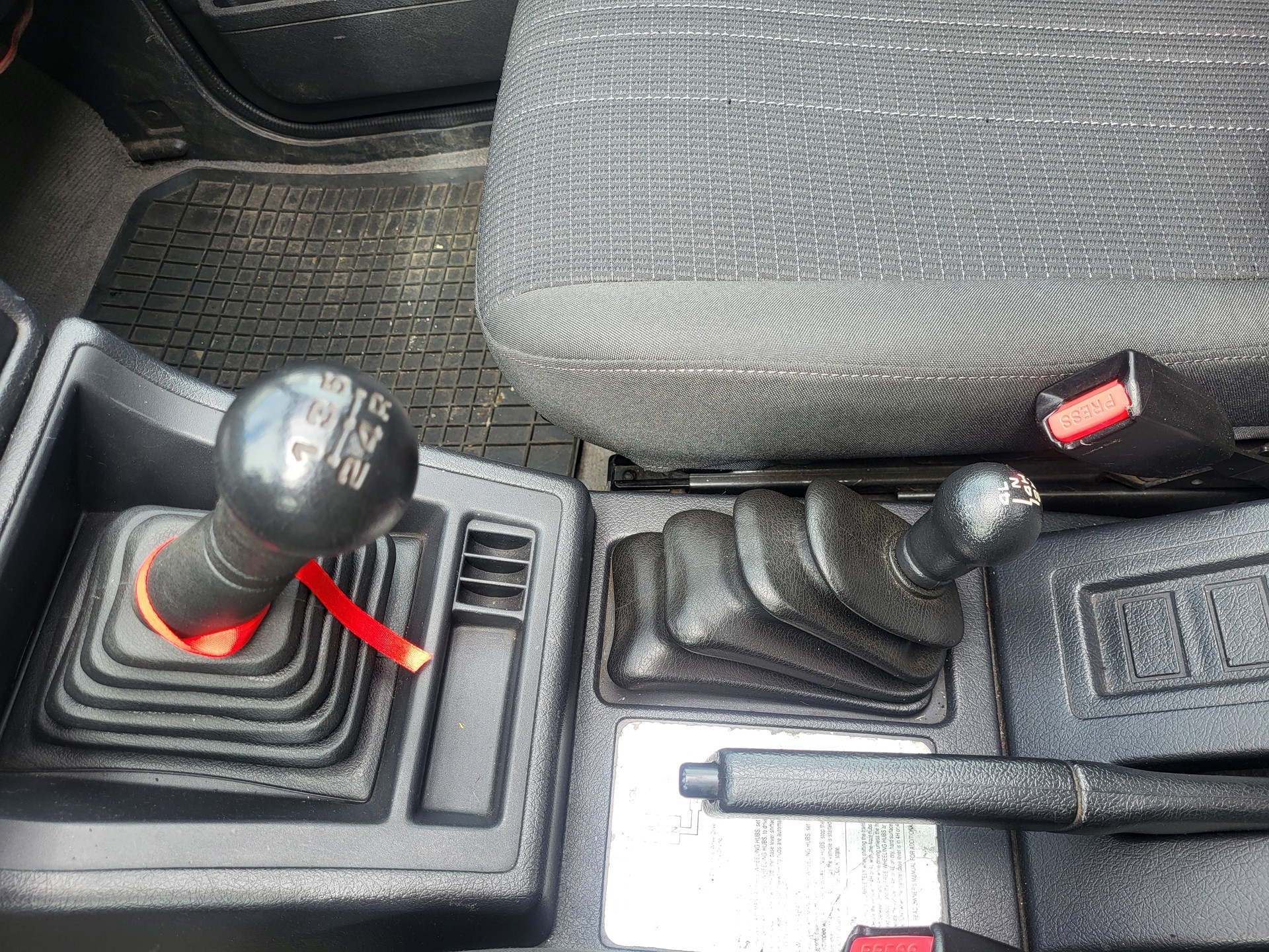SUZUKI Vitara 1.6 Cabrio El Toro-image-8