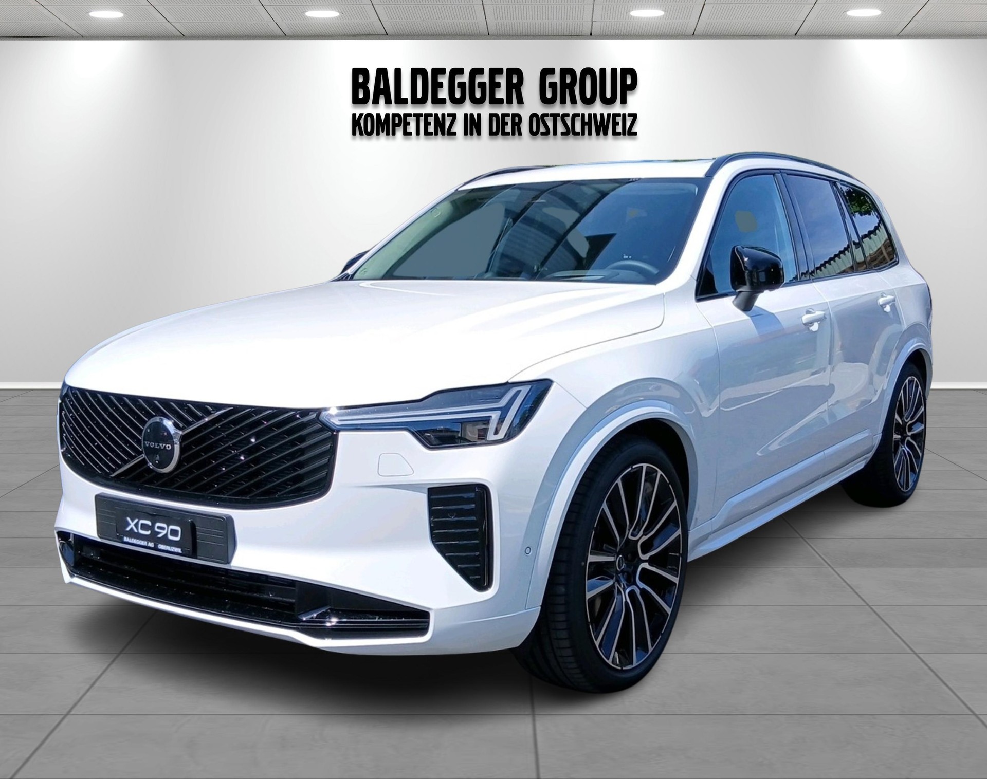 VOLVO XC90 2.0 B5 MH Ultra Dark AWD