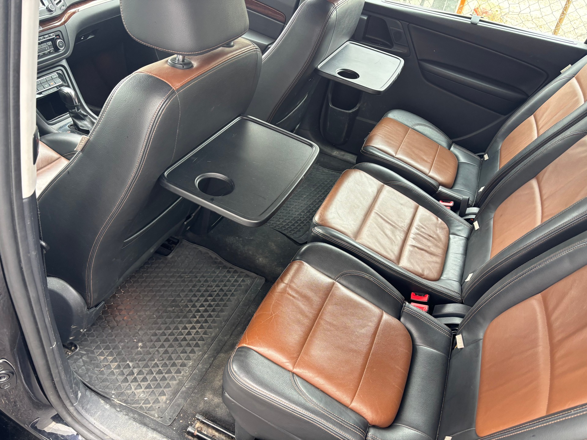 VW Sharan 2.0 TSI Comfortline DSG-image-10