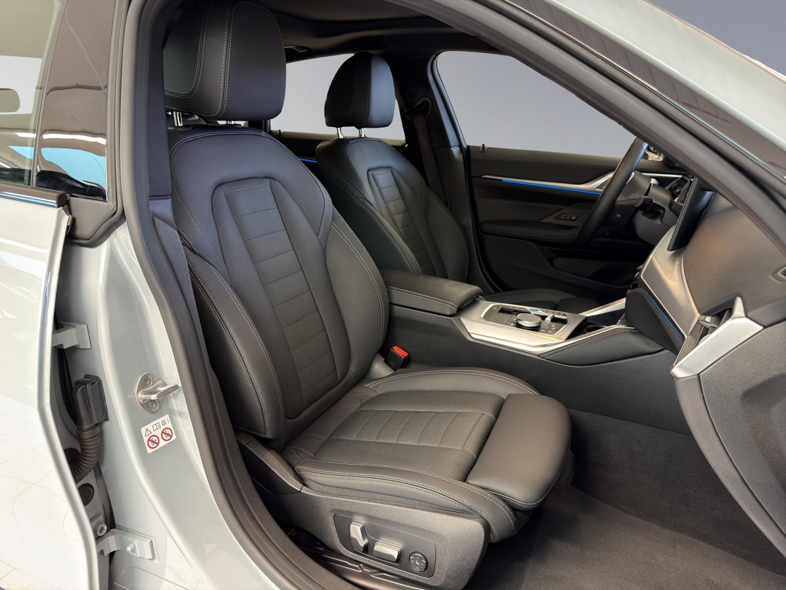 BMW i4 eDrive40 M-SportPaket-image-18