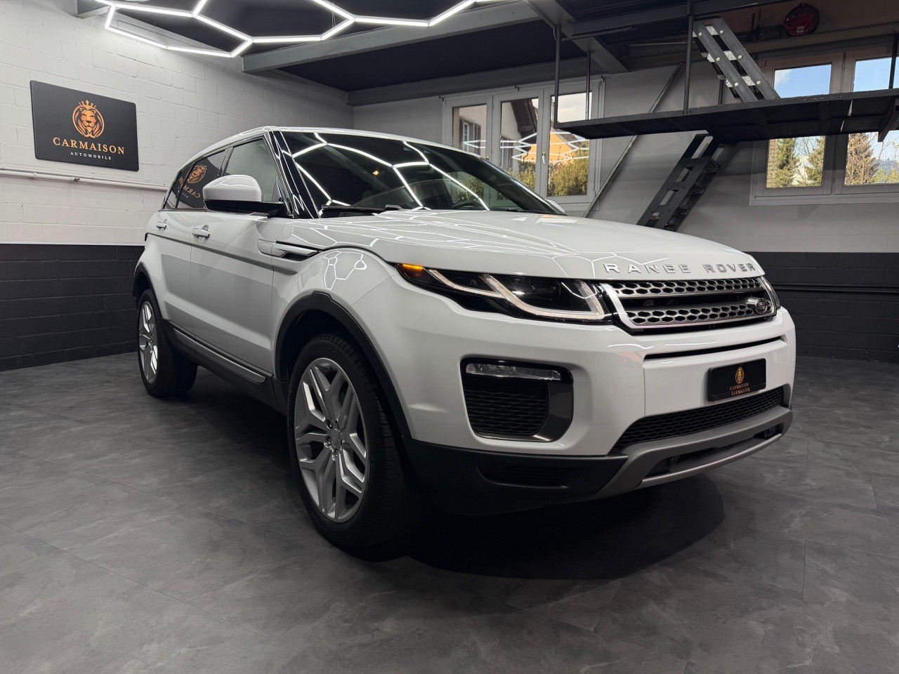 LAND ROVER Range Rover Evoque 2.0 TD4 HSE AT9