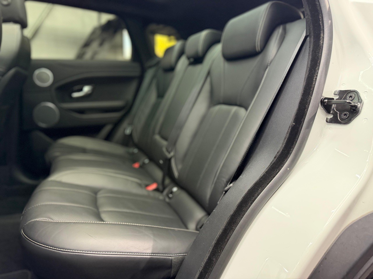 LAND ROVER Range Rover Evoque 2.0 TD4 HSE AT9-image-18