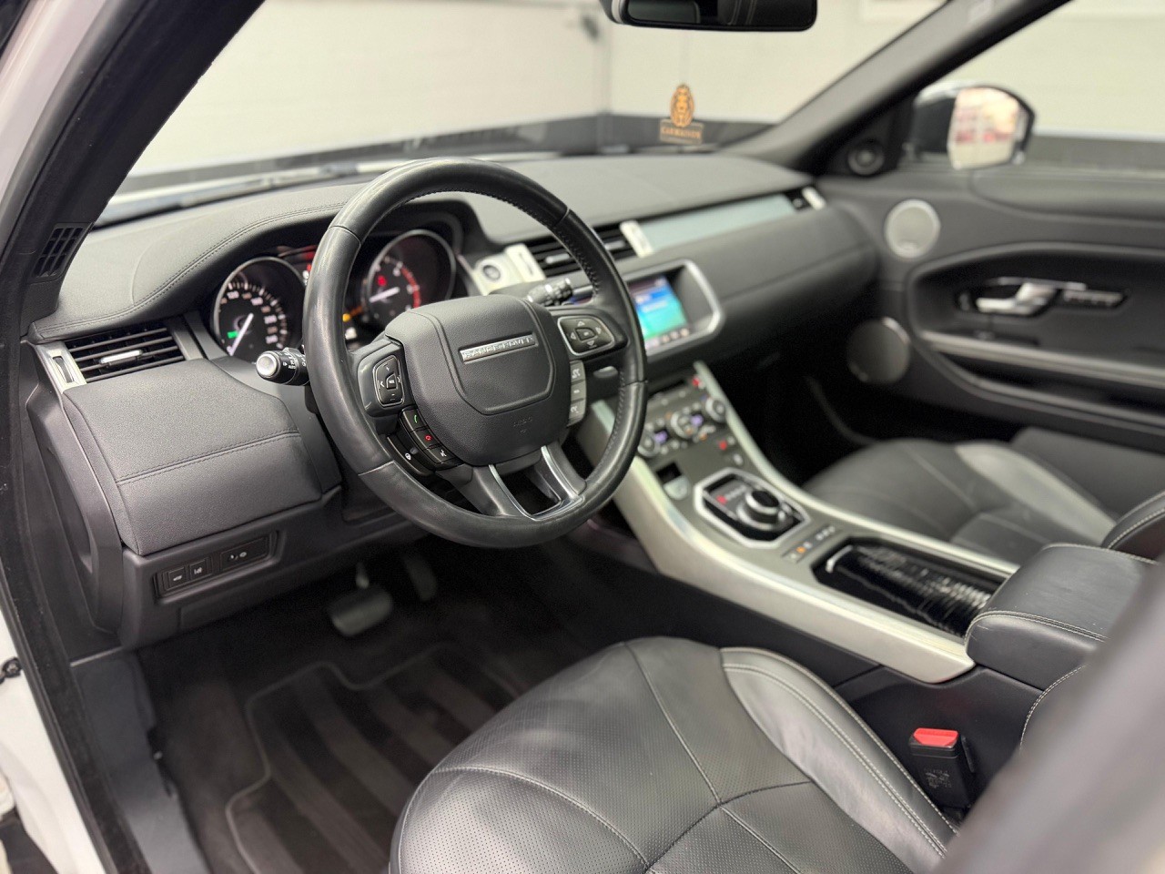 LAND ROVER Range Rover Evoque 2.0 TD4 HSE AT9-image-14