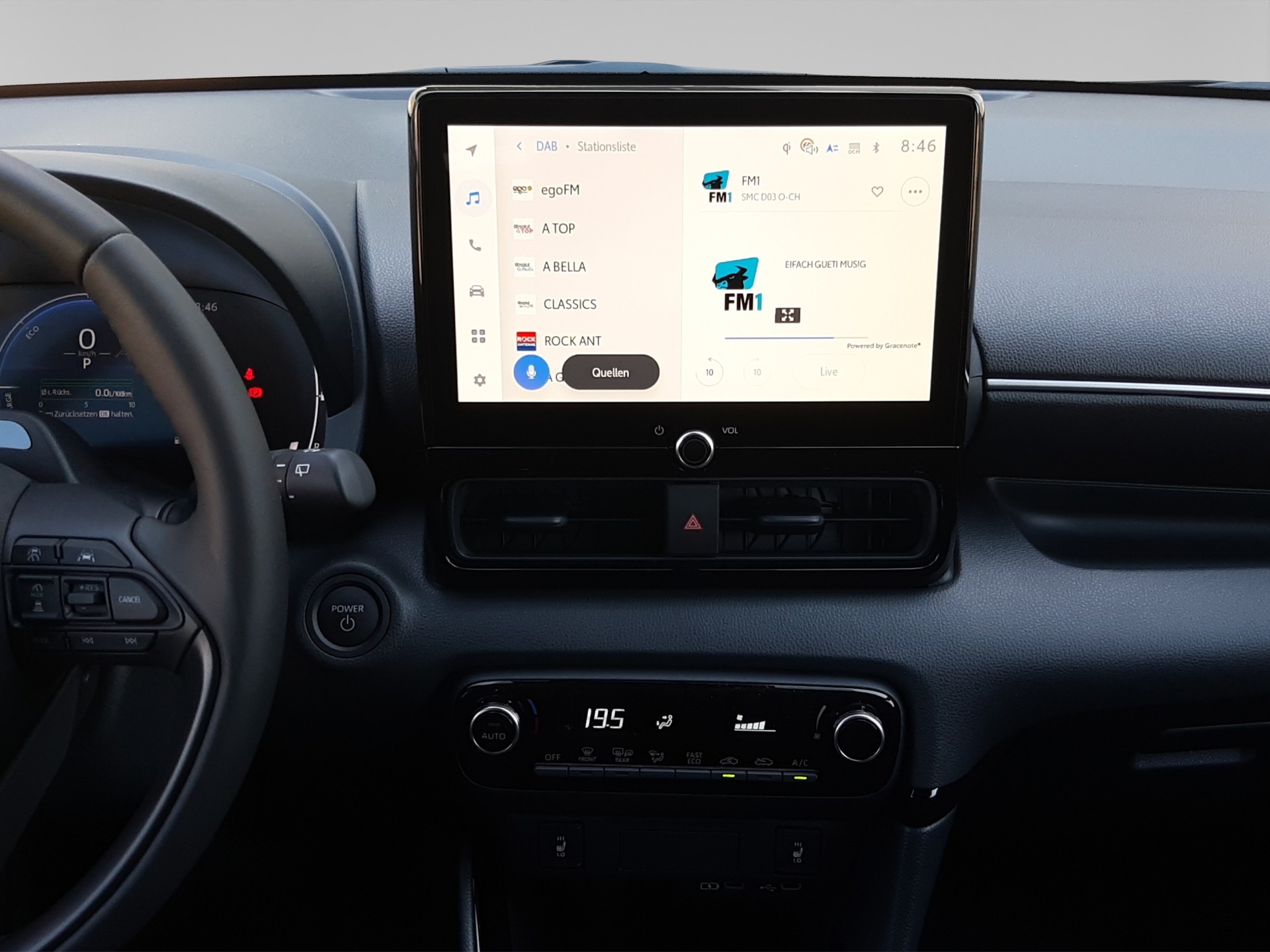 TOYOTA Yaris 1.5 VVT-i HSD Trend-image-13