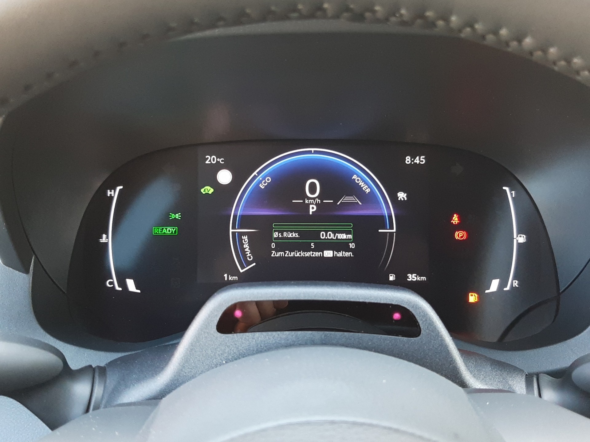 TOYOTA Yaris 1.5 VVT-i HSD Trend-image-9