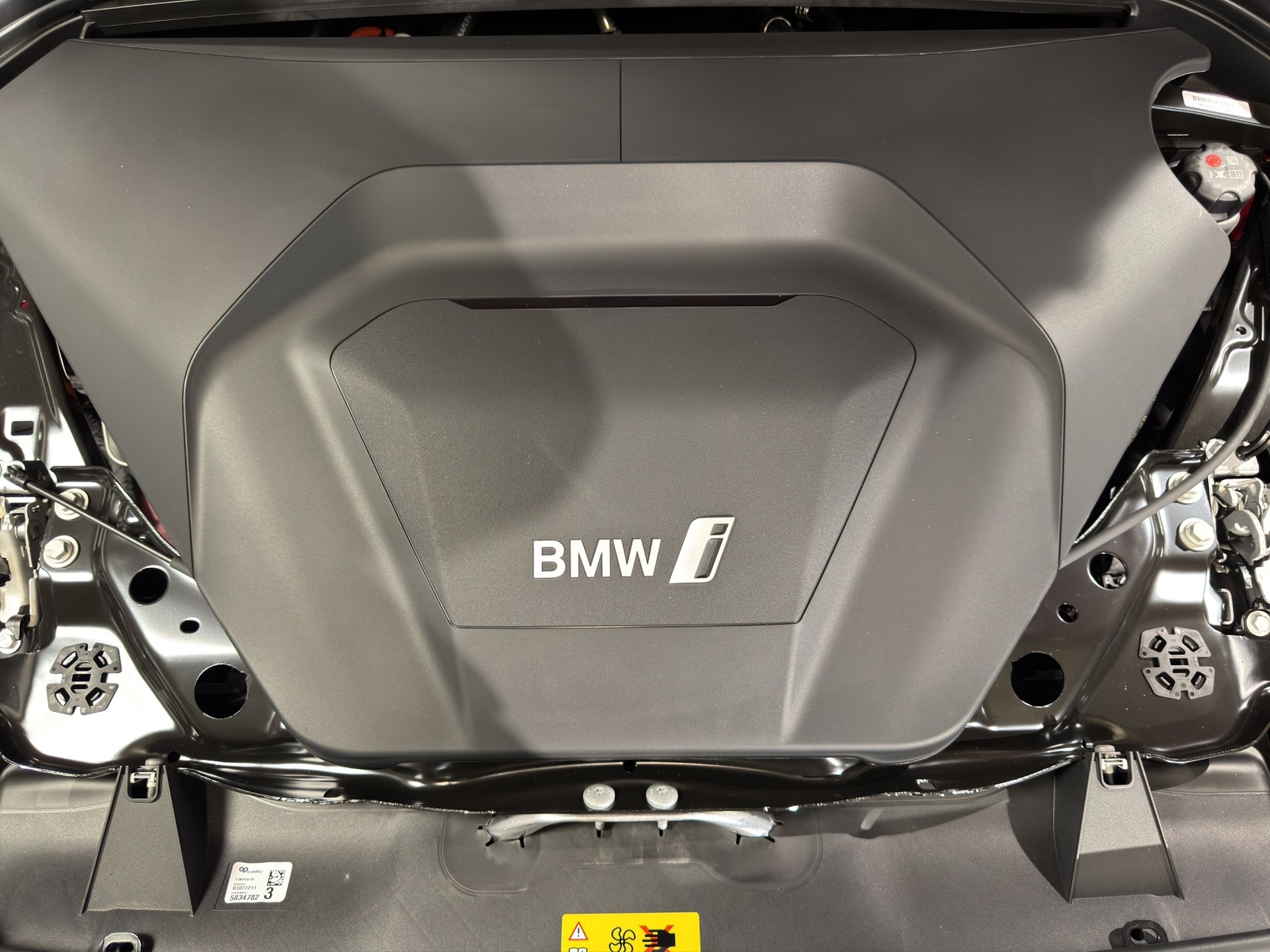 BMW iX1 30 xDrive-image-21