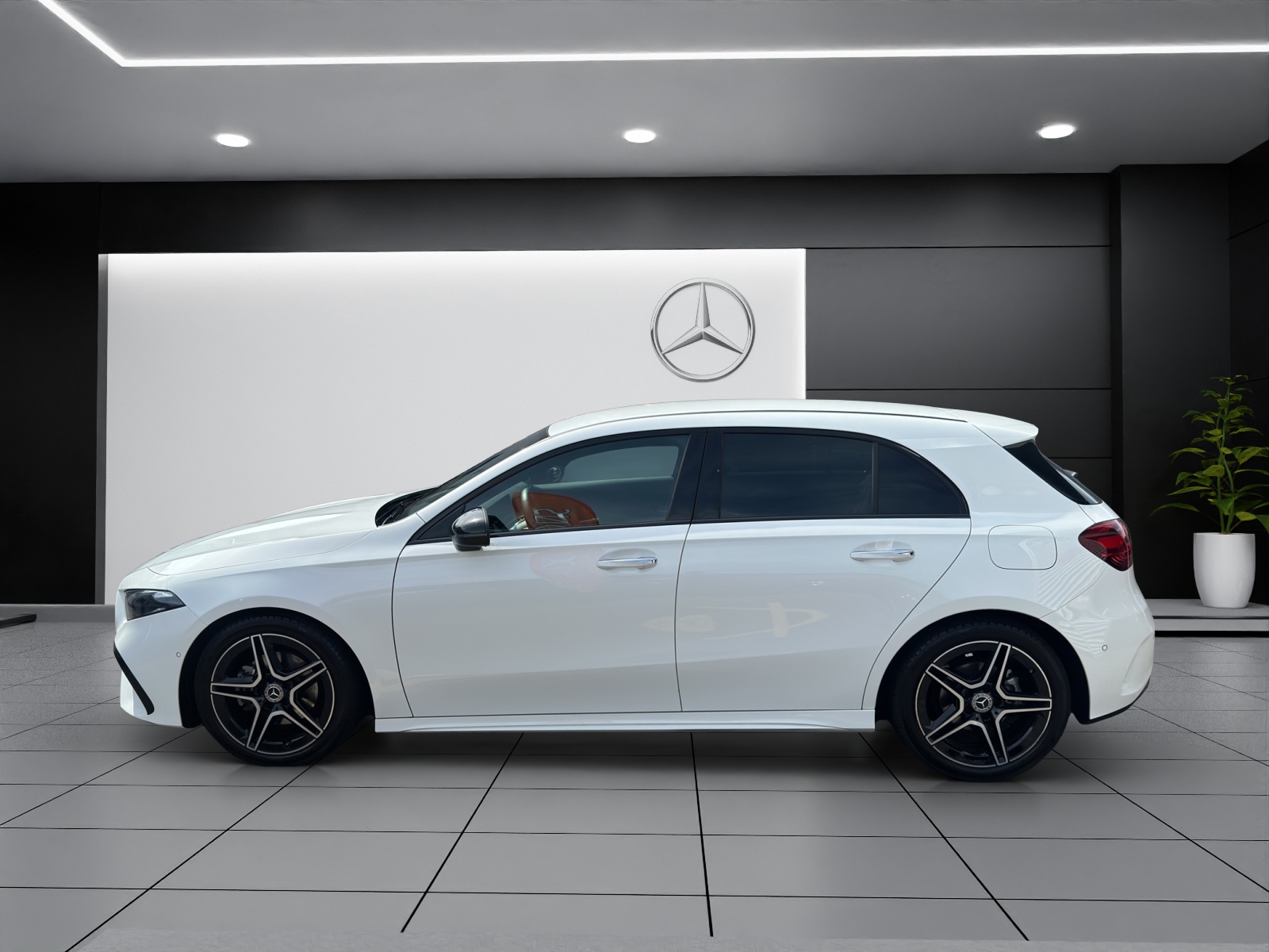 MERCEDES-BENZ A 180-showroom-element-2