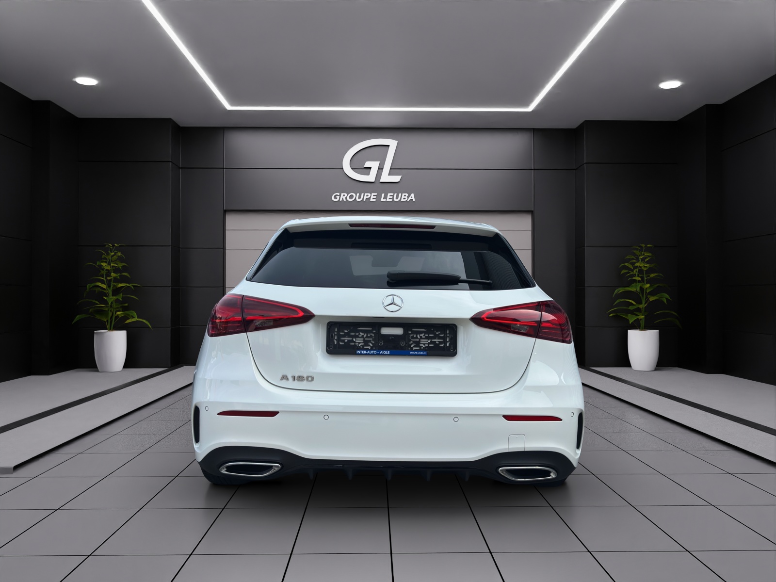 MERCEDES-BENZ A 180-image-4
