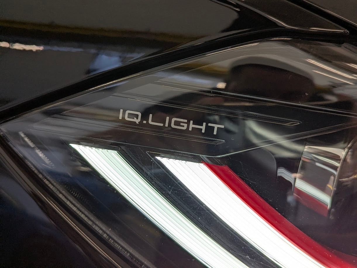 VW Polo 2.0 TSI GTI DSG*1.HAND WERKSGAR IQ-MATRIX LED SITZHEIZUNG KLIMAAUTO FULL-ASSISTS WIRELESS-APP*-showroom-element-2
