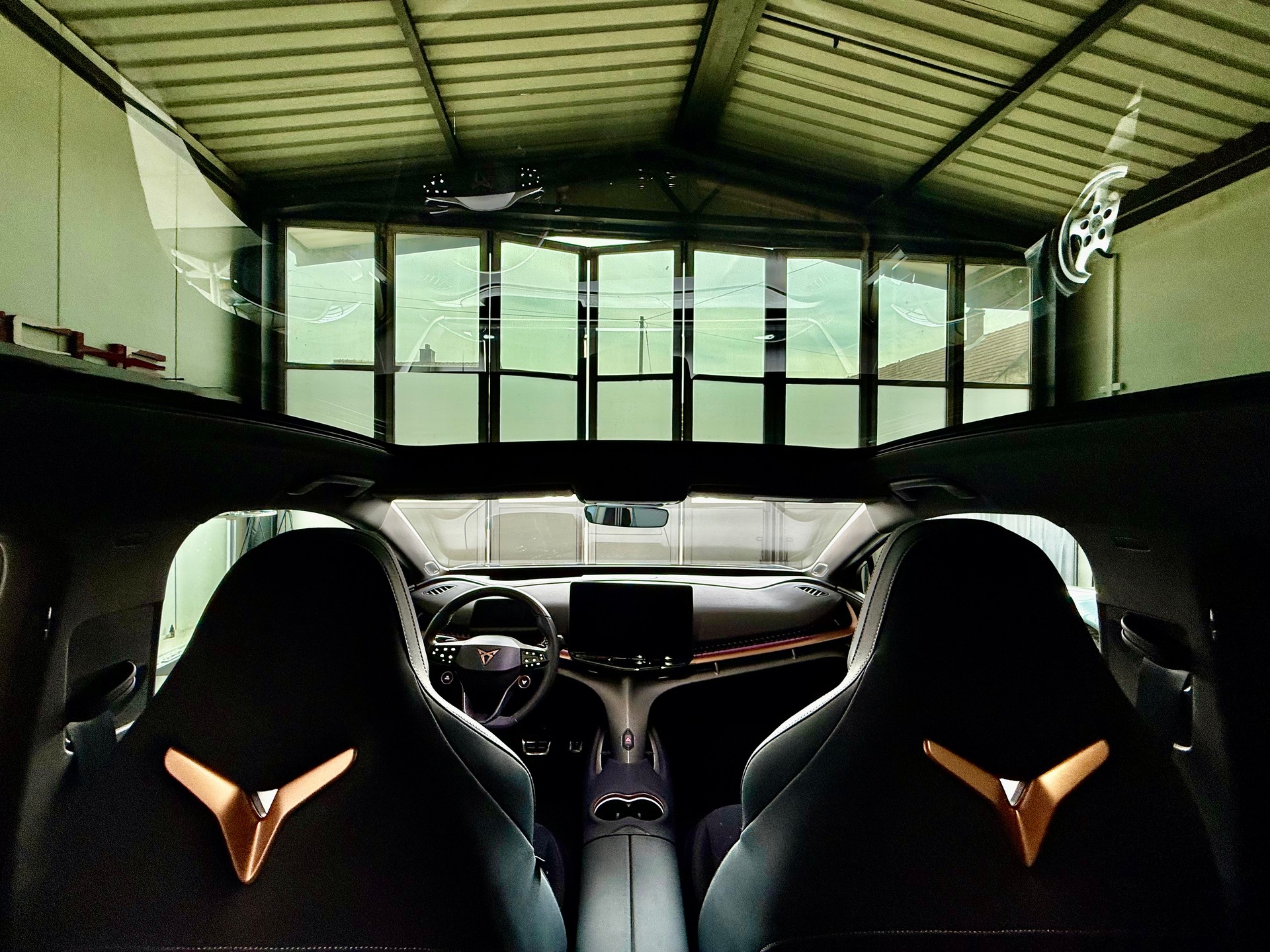 CUPRA Tavascan Type 9 77 kWh Sport Adrenaline / Vollausstattung-image-6