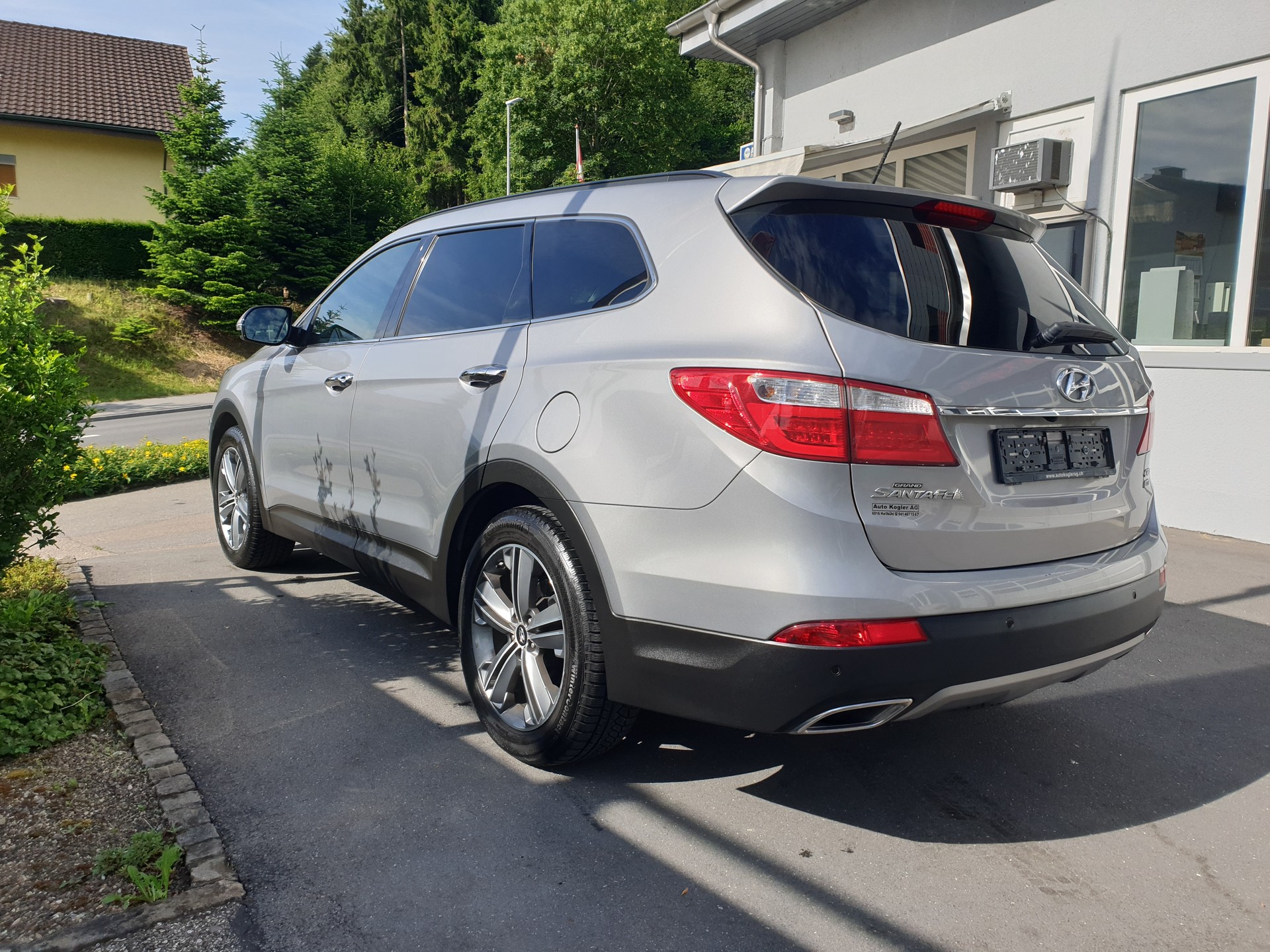 HYUNDAI Gr.SantaFe 2.2 CRDI Vertex 4WD Automatic 7Plätzer-image-2