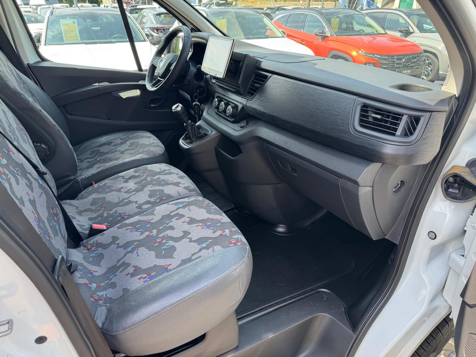 RENAULT Trafic 2.0 dCi 150 ADVANCE L2H2-image-5