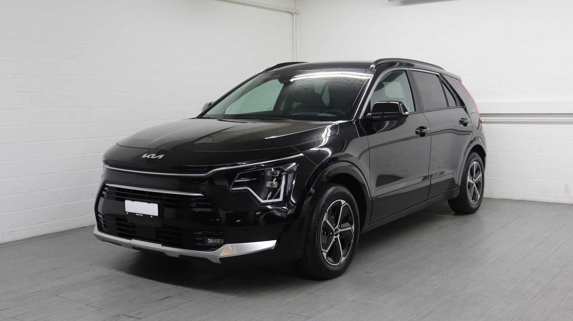 KIA Niro 1.6 GDi Hybrid Power Edition-showroom-element-1