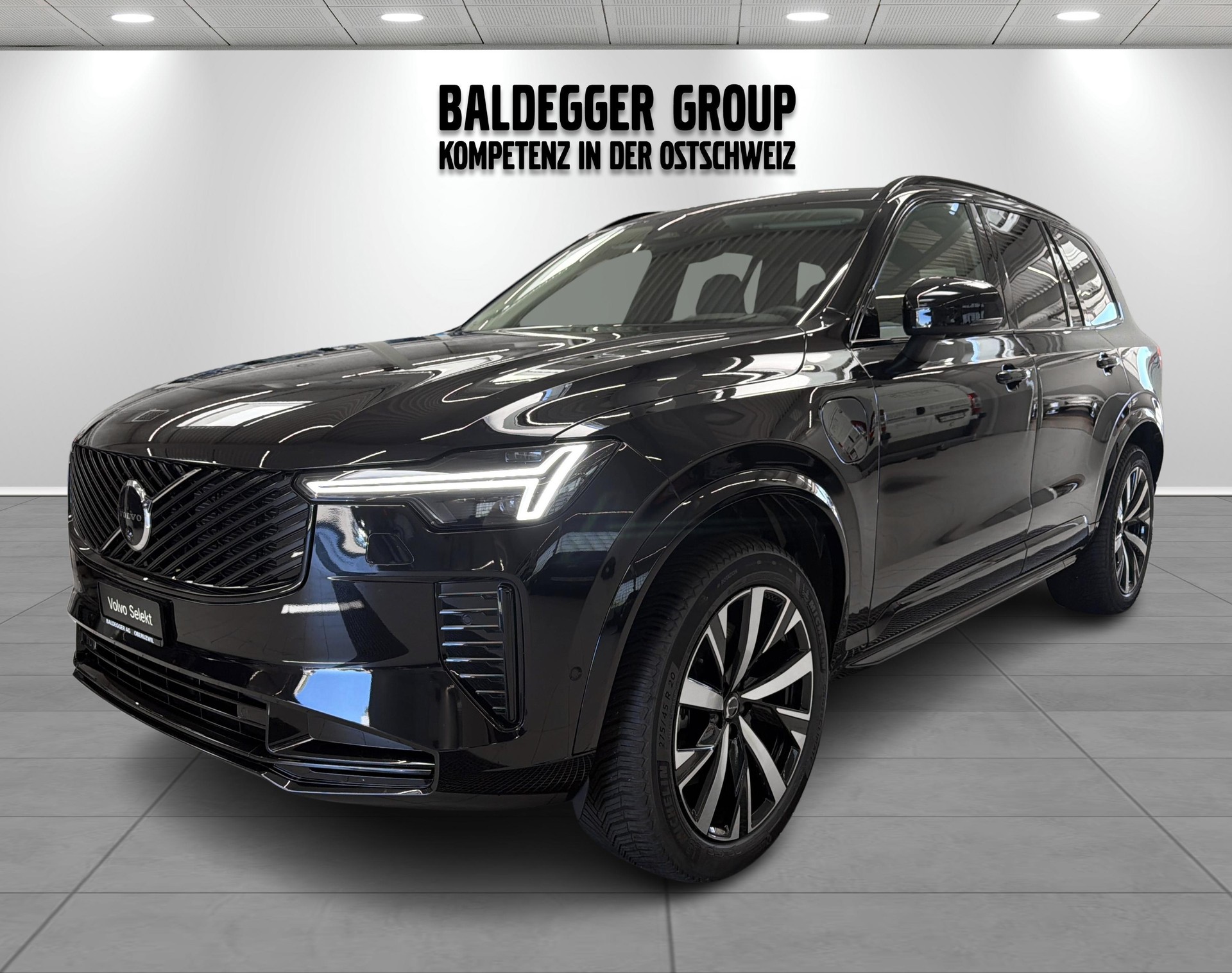 VOLVO XC90 2.0 T8 TE Plus Dark eAWD-image-5