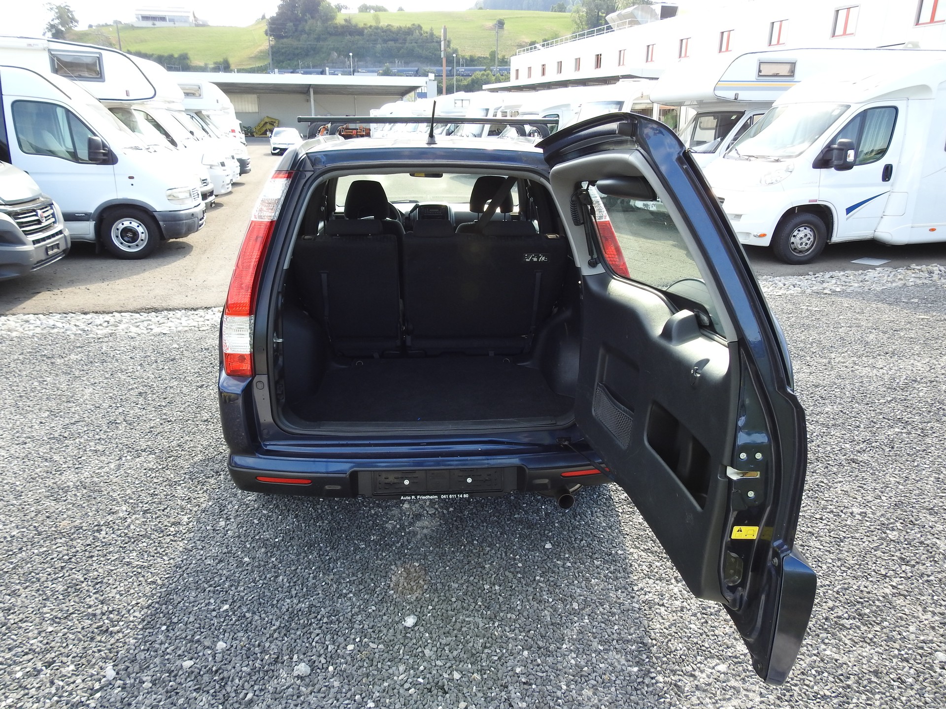 HONDA CR-V 2.0 4WD LS Adventure-image-11