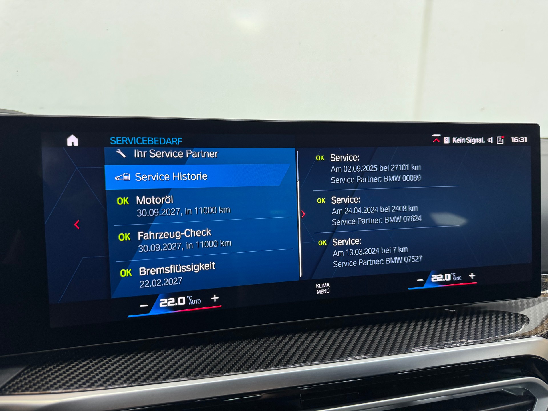 BMW M3 Touring xDrive Competition M-image-24