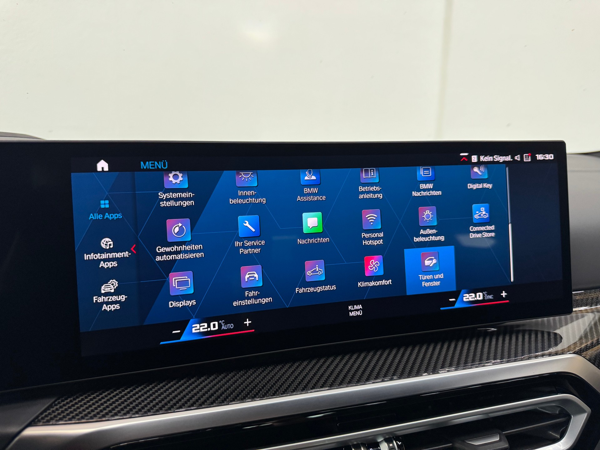 BMW M3 Touring xDrive Competition M-image-19