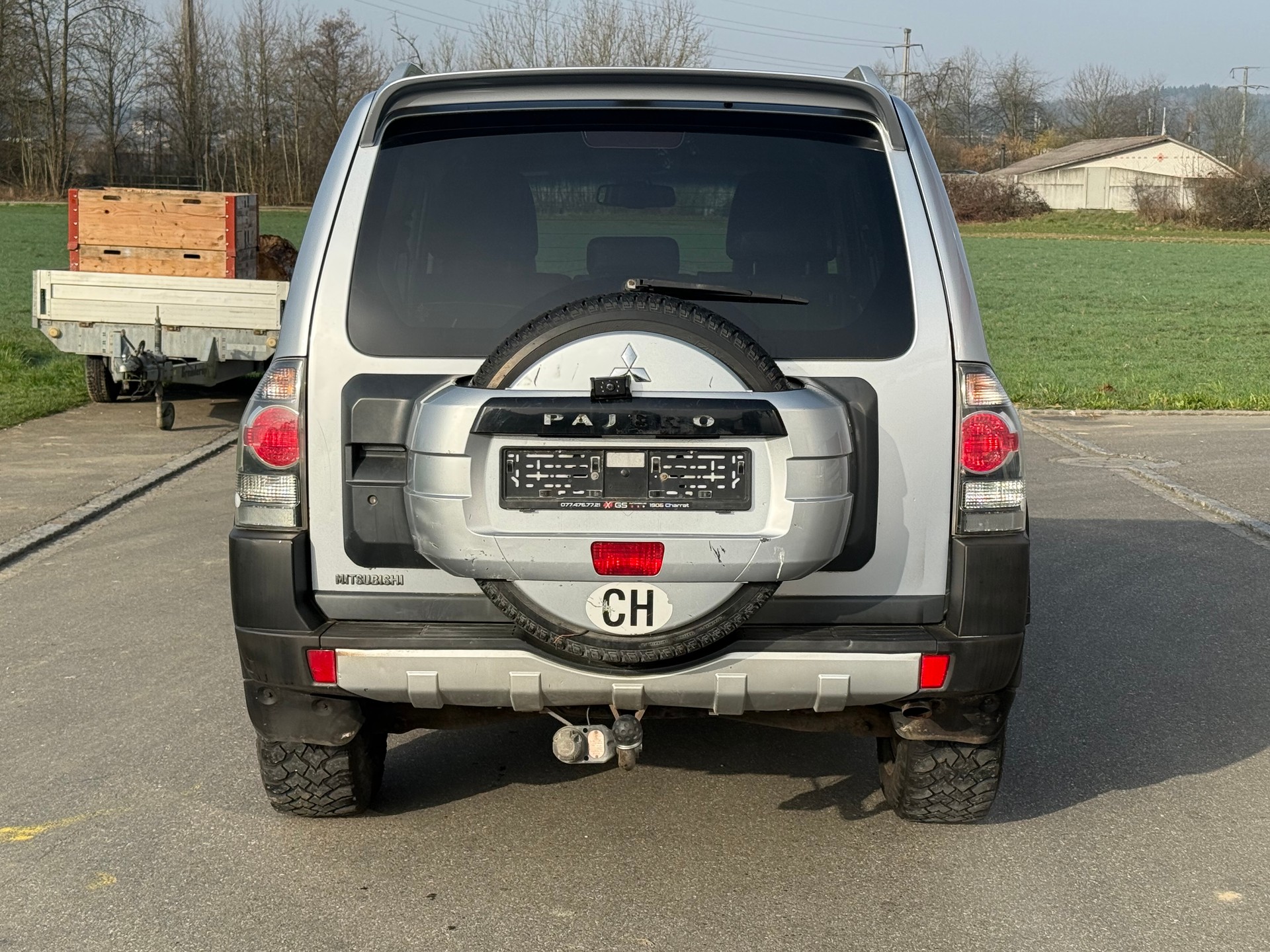 MITSUBISHI Pajero 3.2 DI-D Intense Automatic-image-3