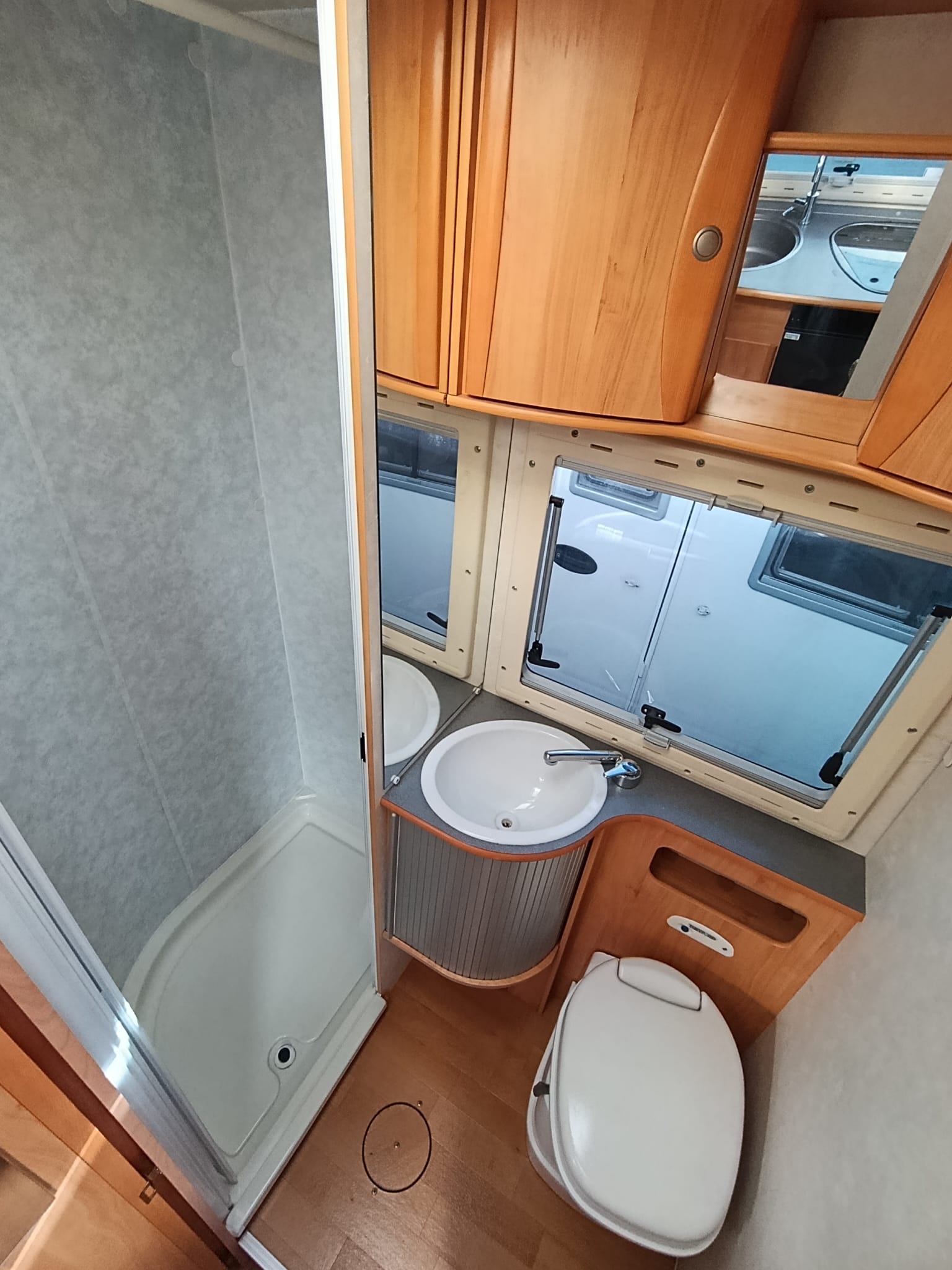 ADRIA Adriatik ***einen langlebigen, durchdachten Aufbau mit hervorragendem Raumgefühl***-image-23