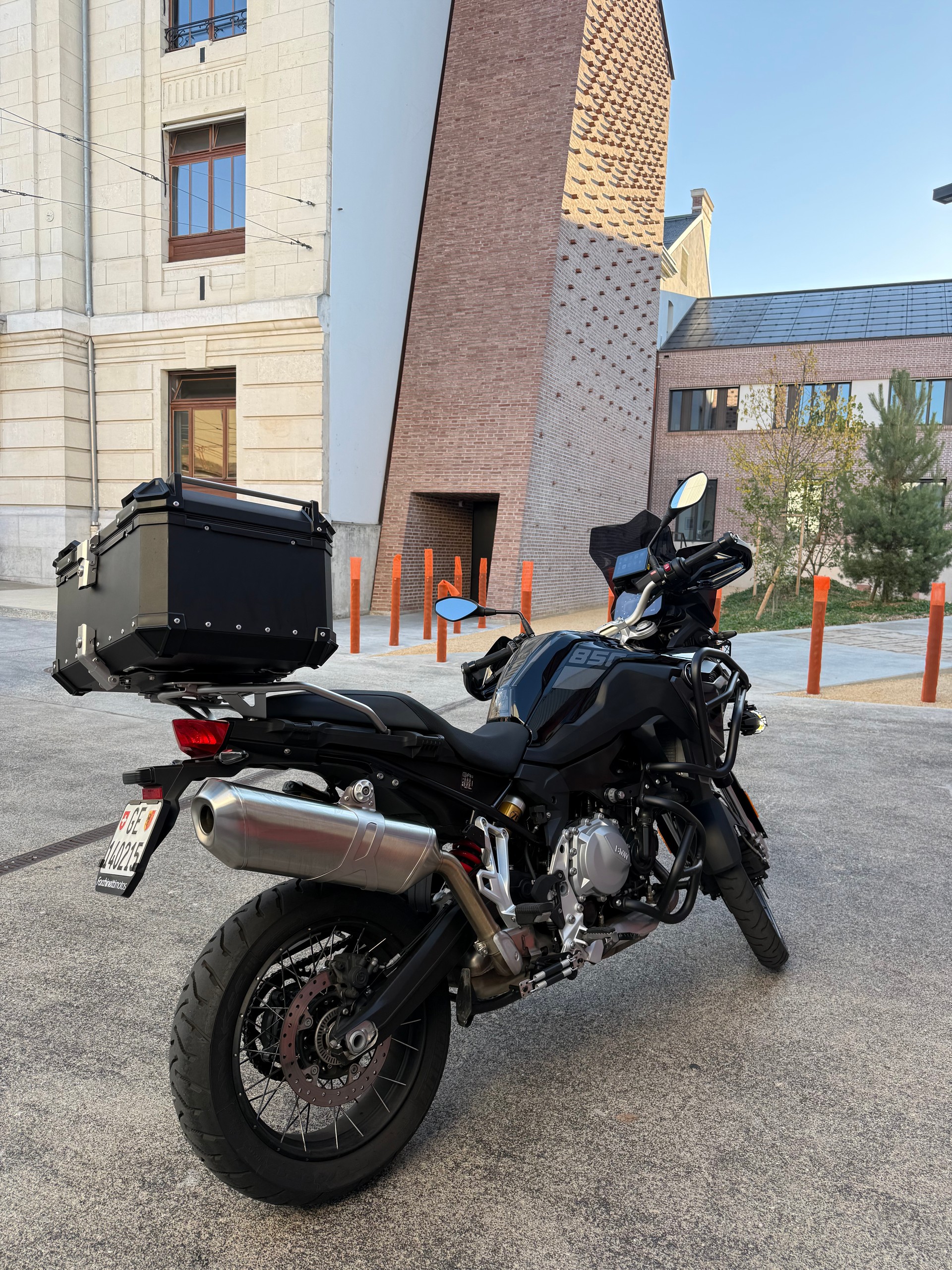 BMW F 850 GS Swiss Edition-image-3
