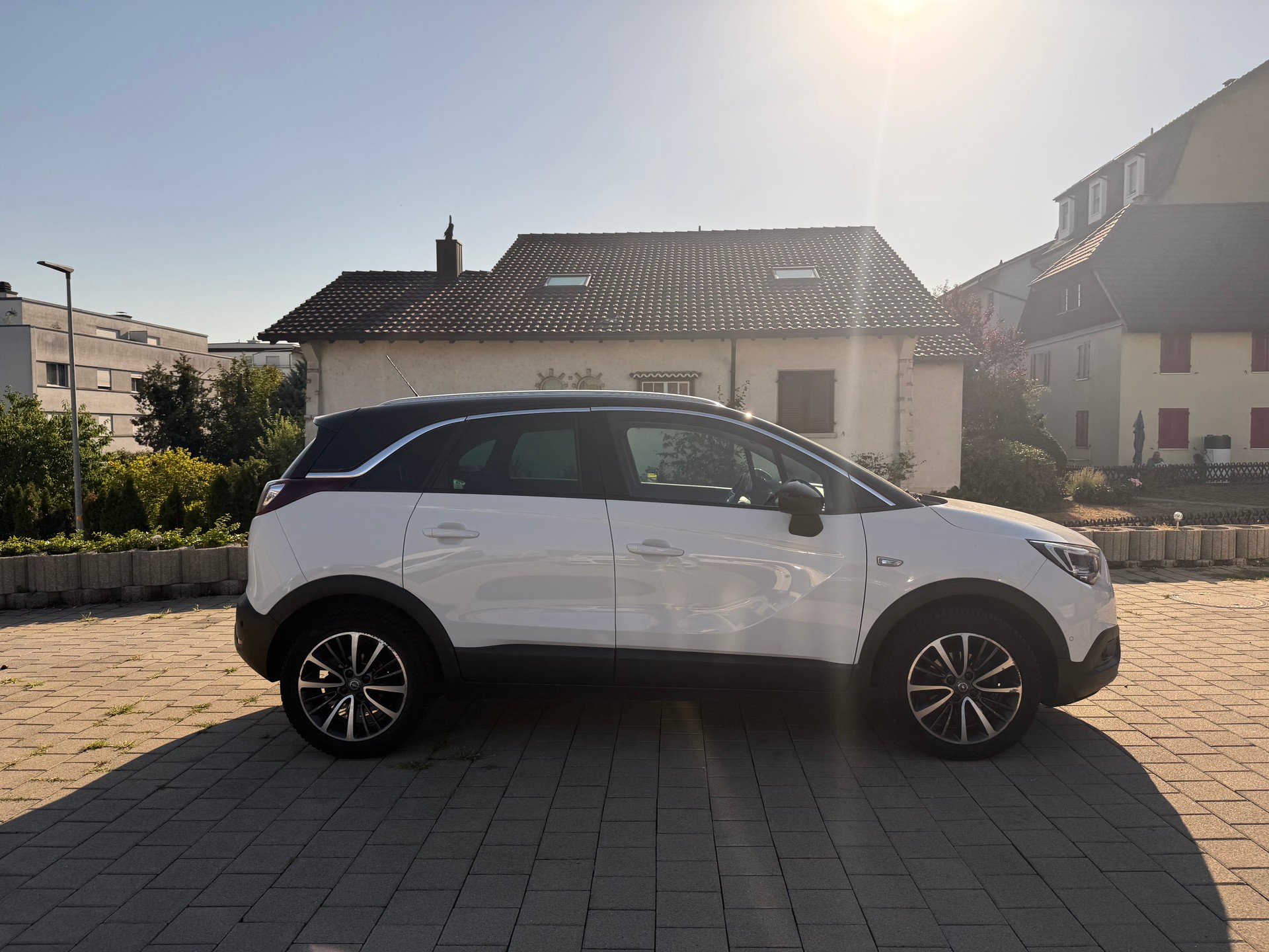 OPEL Crossland X 1.2i Excellence-showroom-element-2