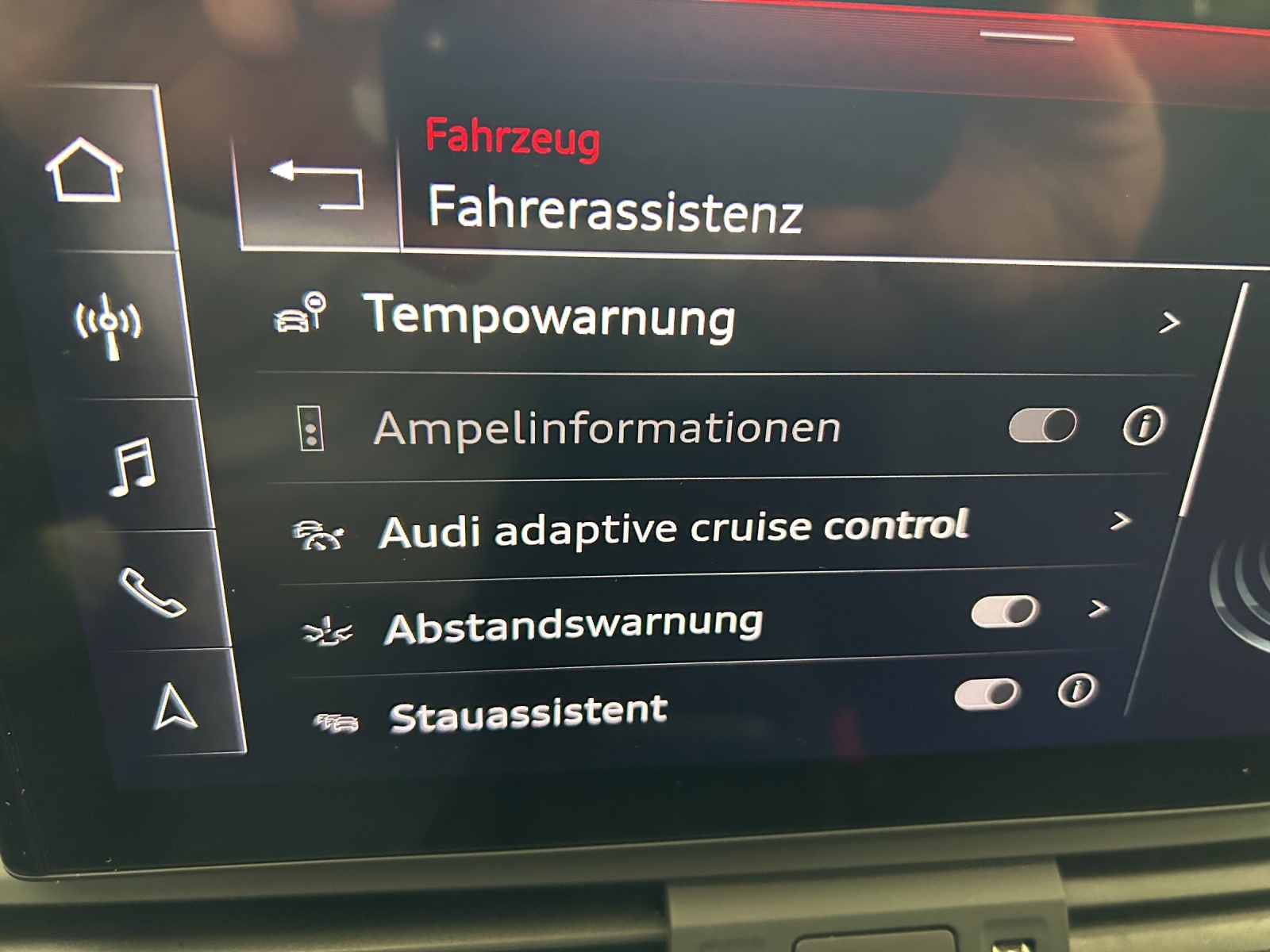 AUDI Q5 50 TFSI e PHEV S line quattro S-tronic - Luftfahrwerk - Matrix-LED - Rückfahrkamera - elektrische Sitze-image-11