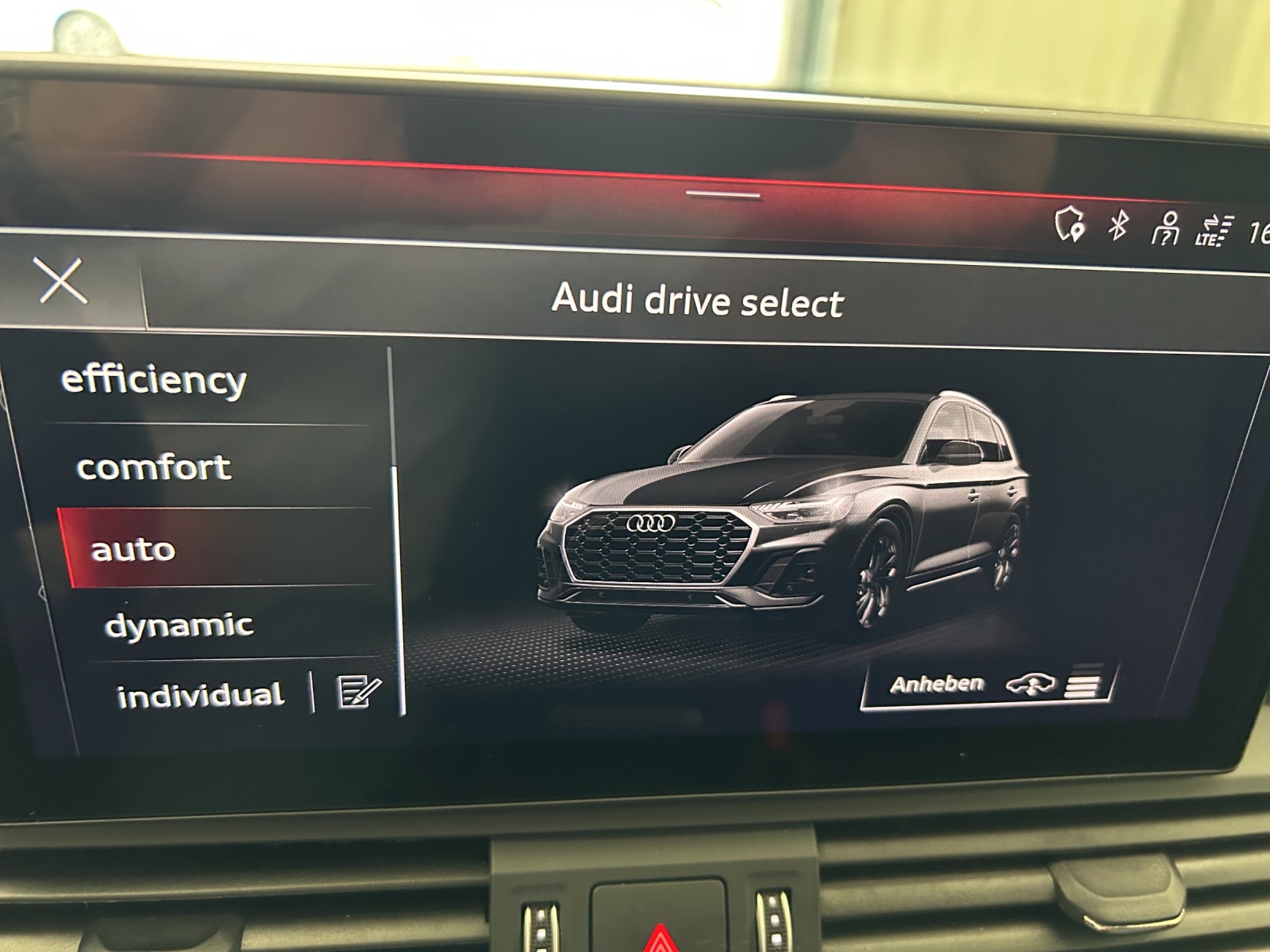 AUDI Q5 50 TFSI e PHEV S line quattro S-tronic - Luftfahrwerk - Matrix-LED - Rückfahrkamera - elektrische Sitze-image-10