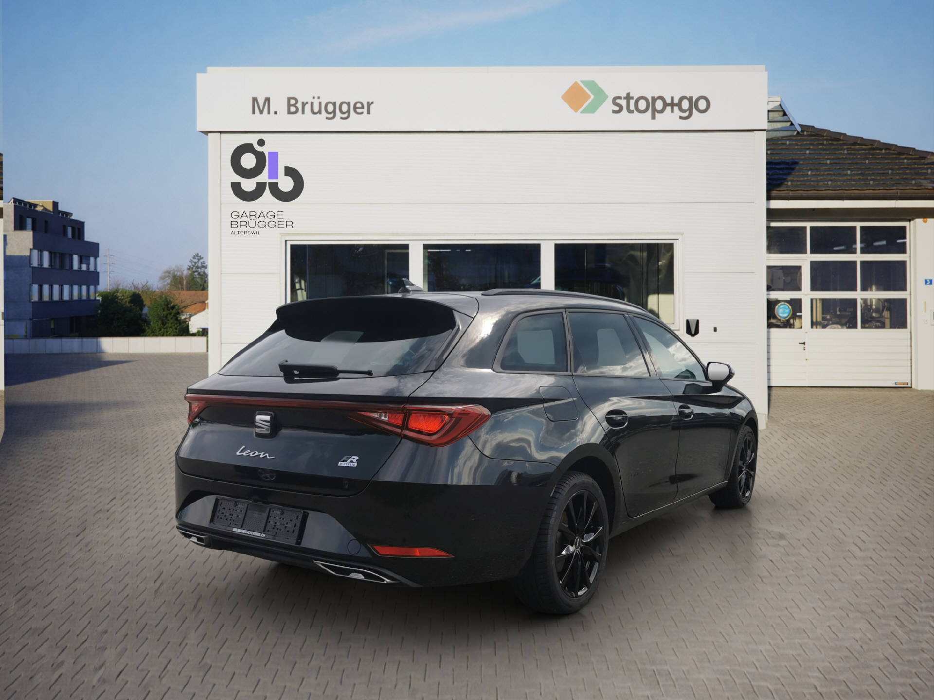 SEAT Leon ST 1.4 eHybrid Move FR DSG-image-1