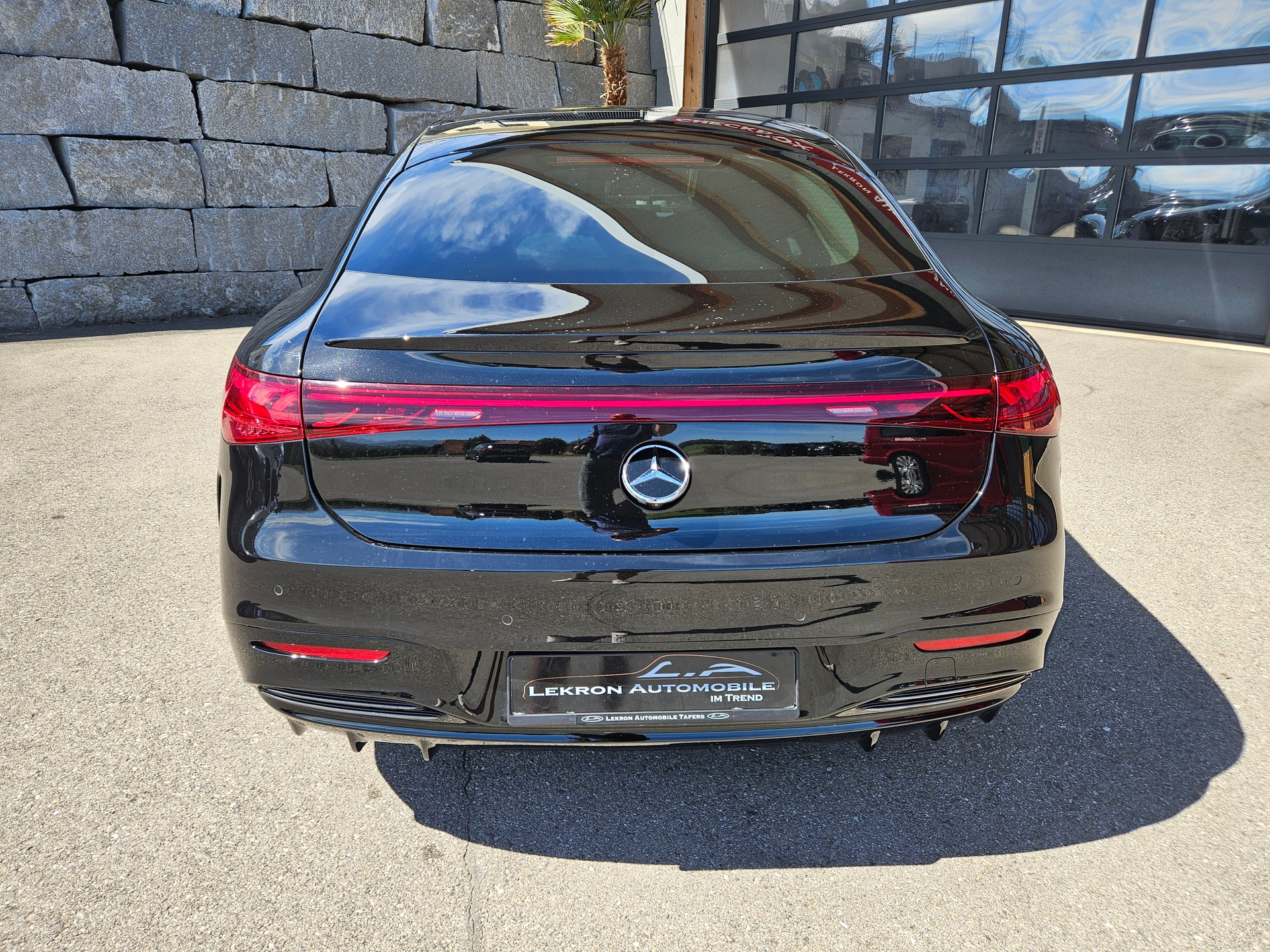 MERCEDES-BENZ EQS 580 4Matic Edition 1 Premium-Paket-image-5