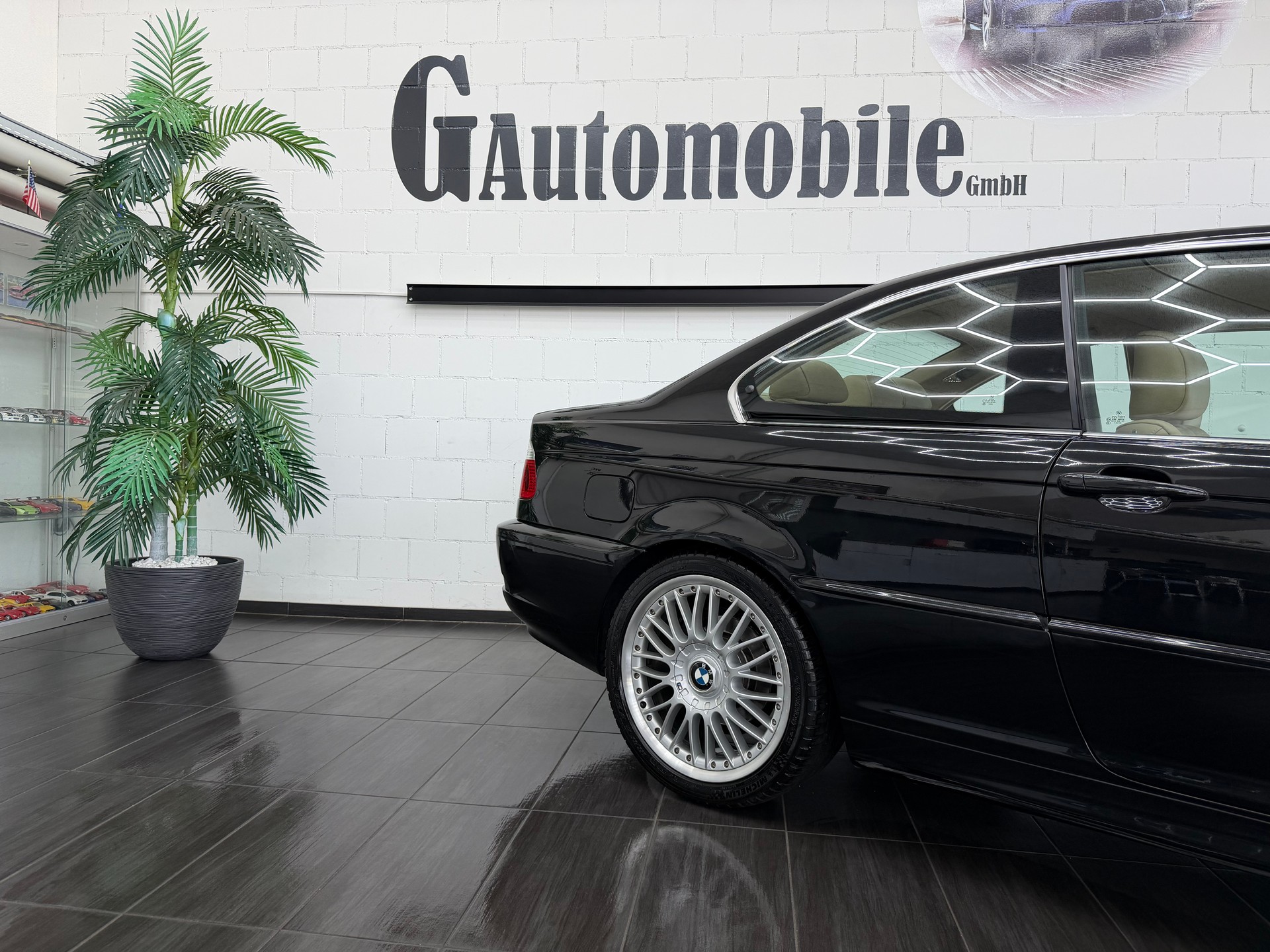 BMW 320Ci Coupé Facelift ⭐️-showroom-element-3
