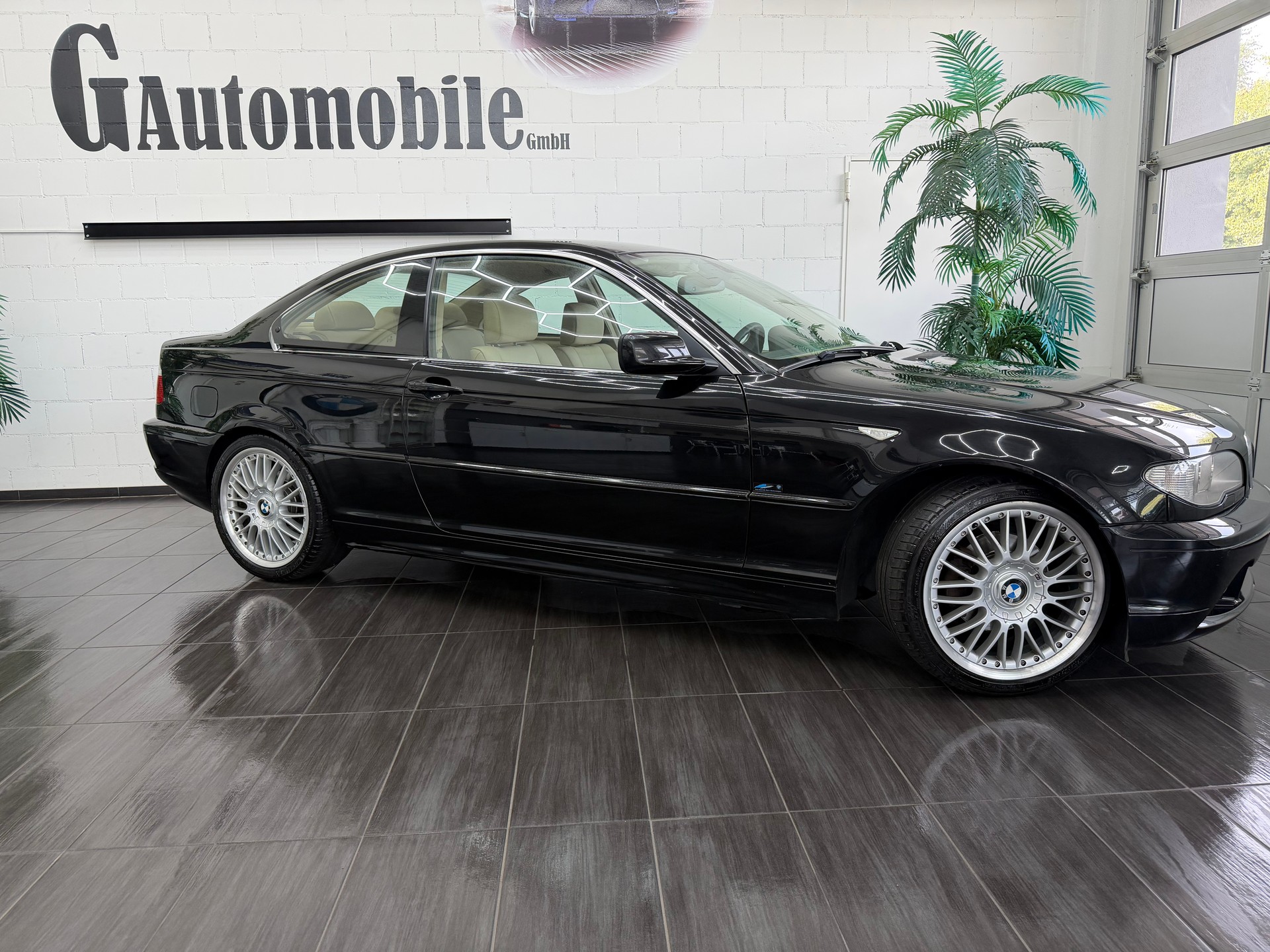 BMW 320Ci Coupé Facelift ⭐️-showroom-element-2