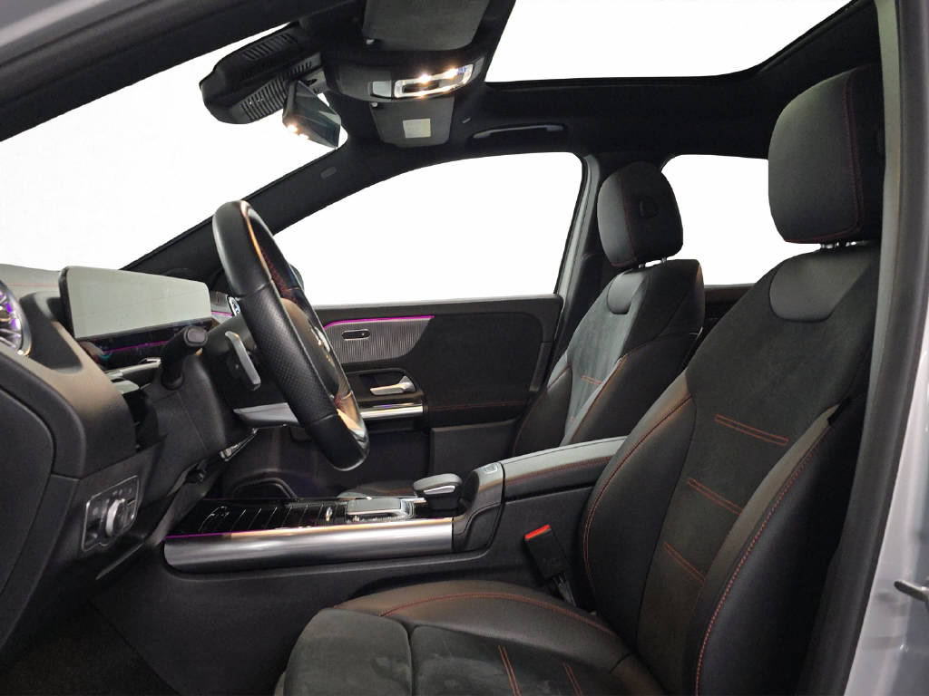 MERCEDES-BENZ EQA 350 AMG Line 4Matic-image-10