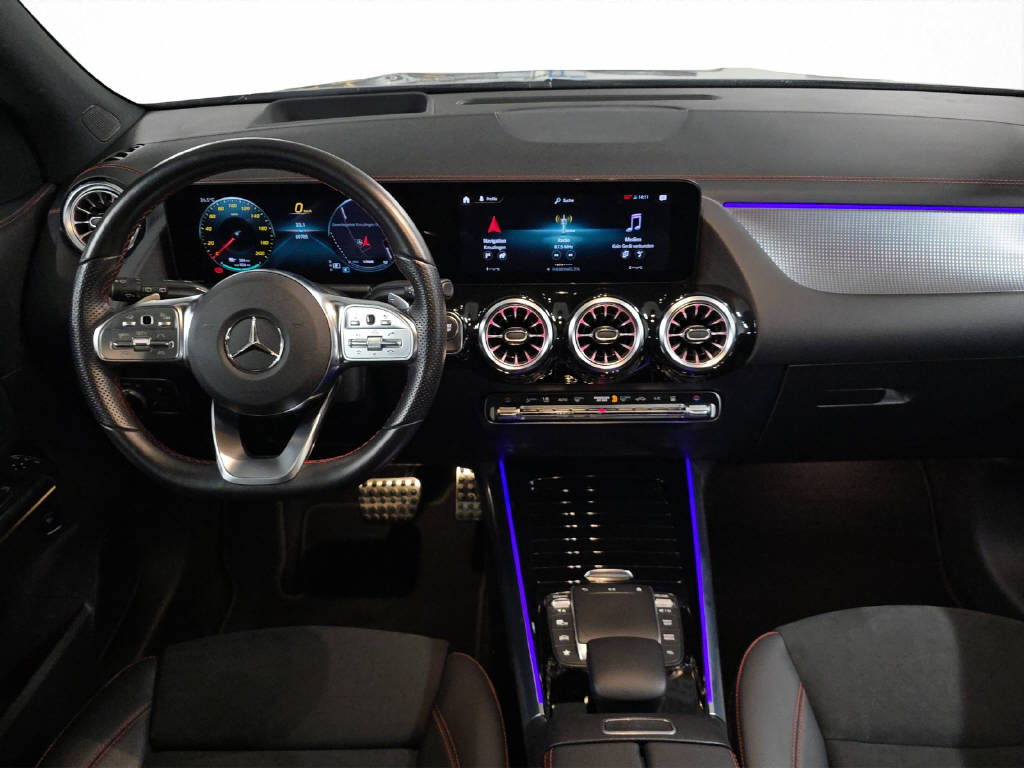 MERCEDES-BENZ EQA 350 AMG Line 4Matic-image-14