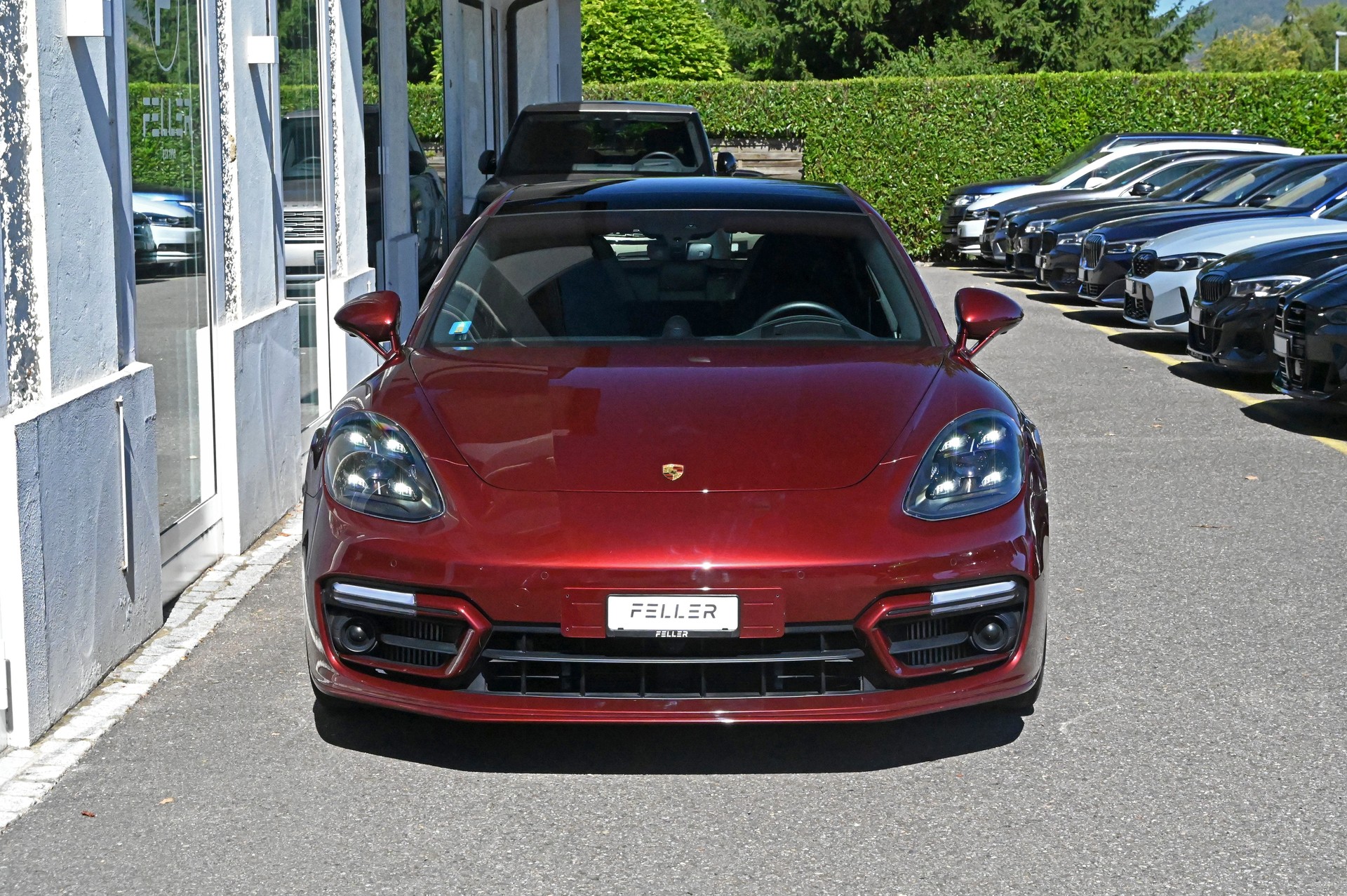 PORSCHE Panamera 4 E-Hybrid PDK "cherry metallic"-showroom-element-2