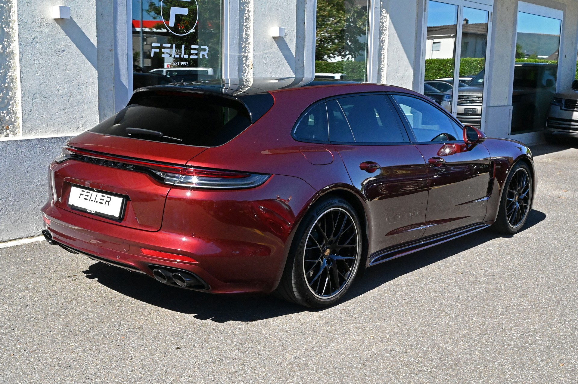 PORSCHE Panamera 4 E-Hybrid PDK "cherry metallic"-image-7