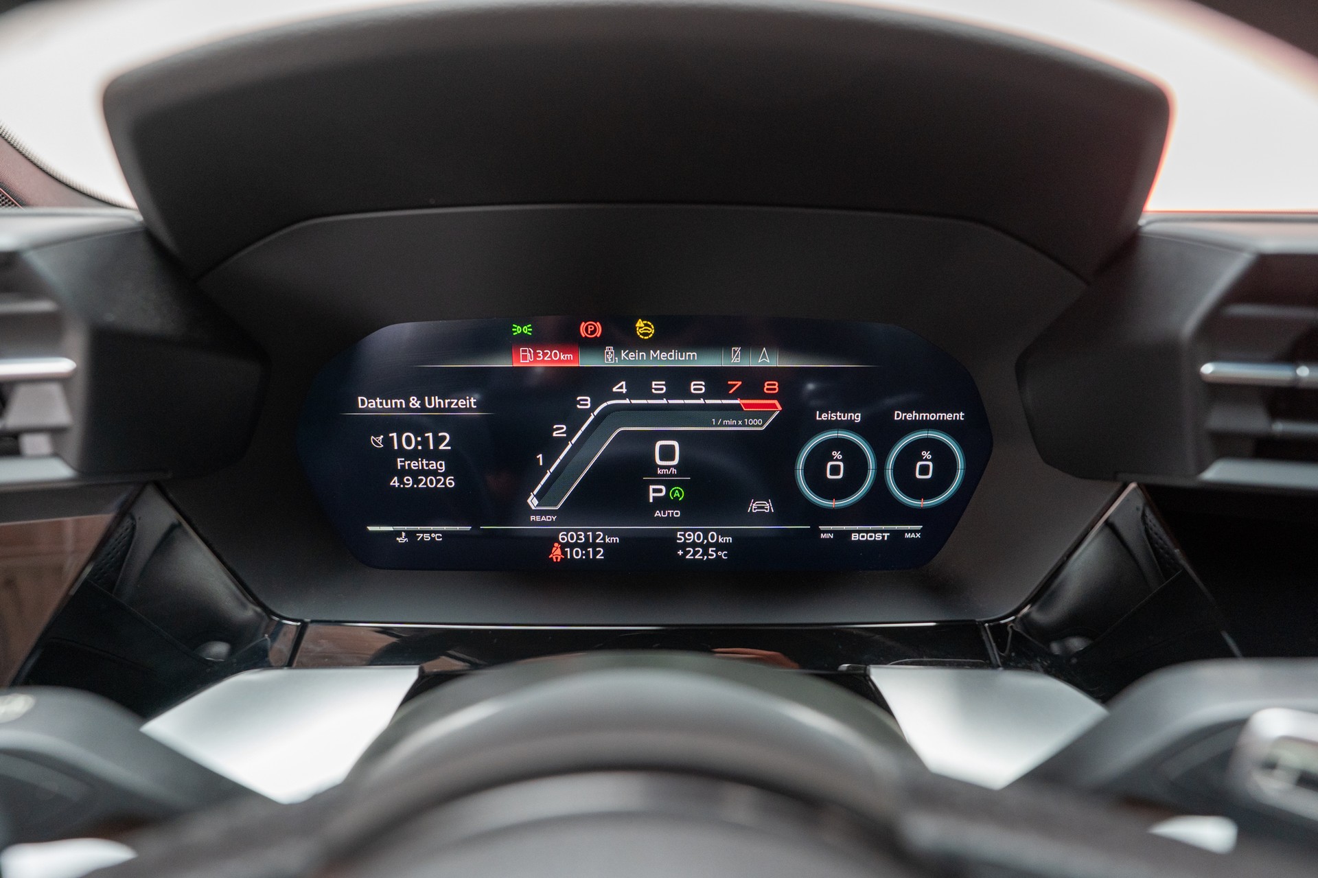 AUDI RS3 Limousine 2.5 TFSI quattro S-Tronic / Rückfahrkamera / Tempomat / Ambientebeleuchtung-image-20