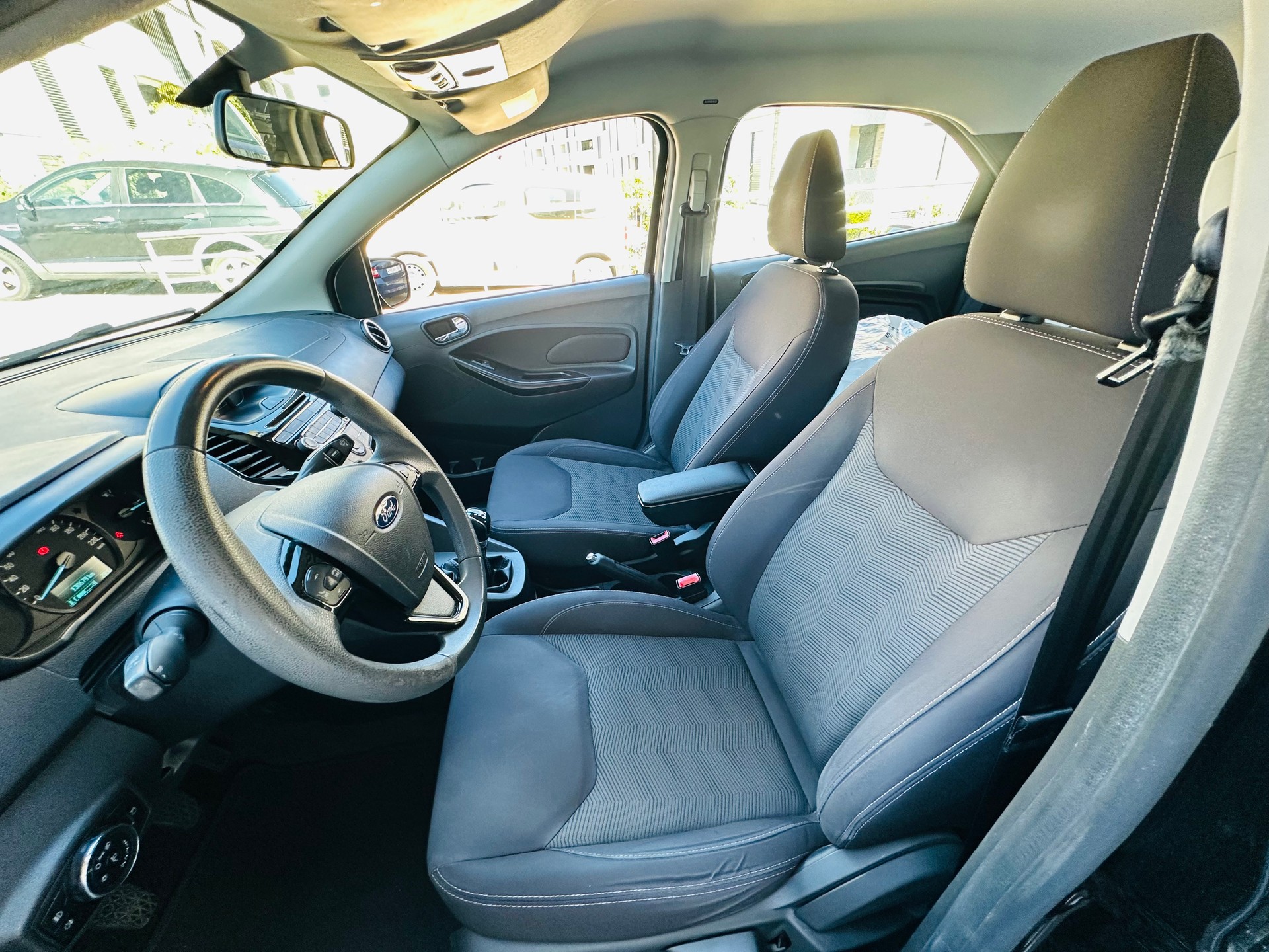 FORD KA+ 1.2 Ti-VCT Cool&Sound-image-9